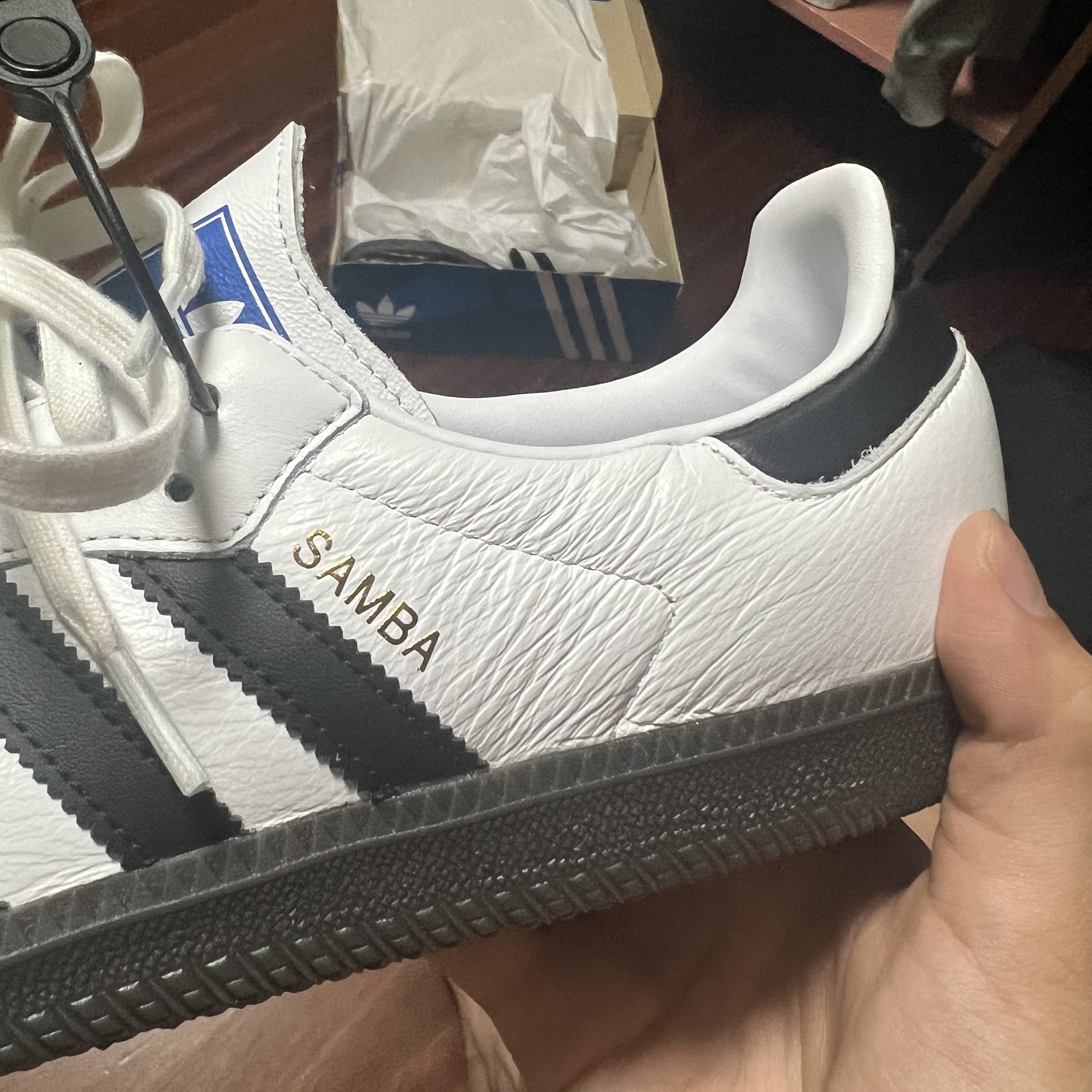 Adidas Samba OG Cloud White 착용 스타일 - 3