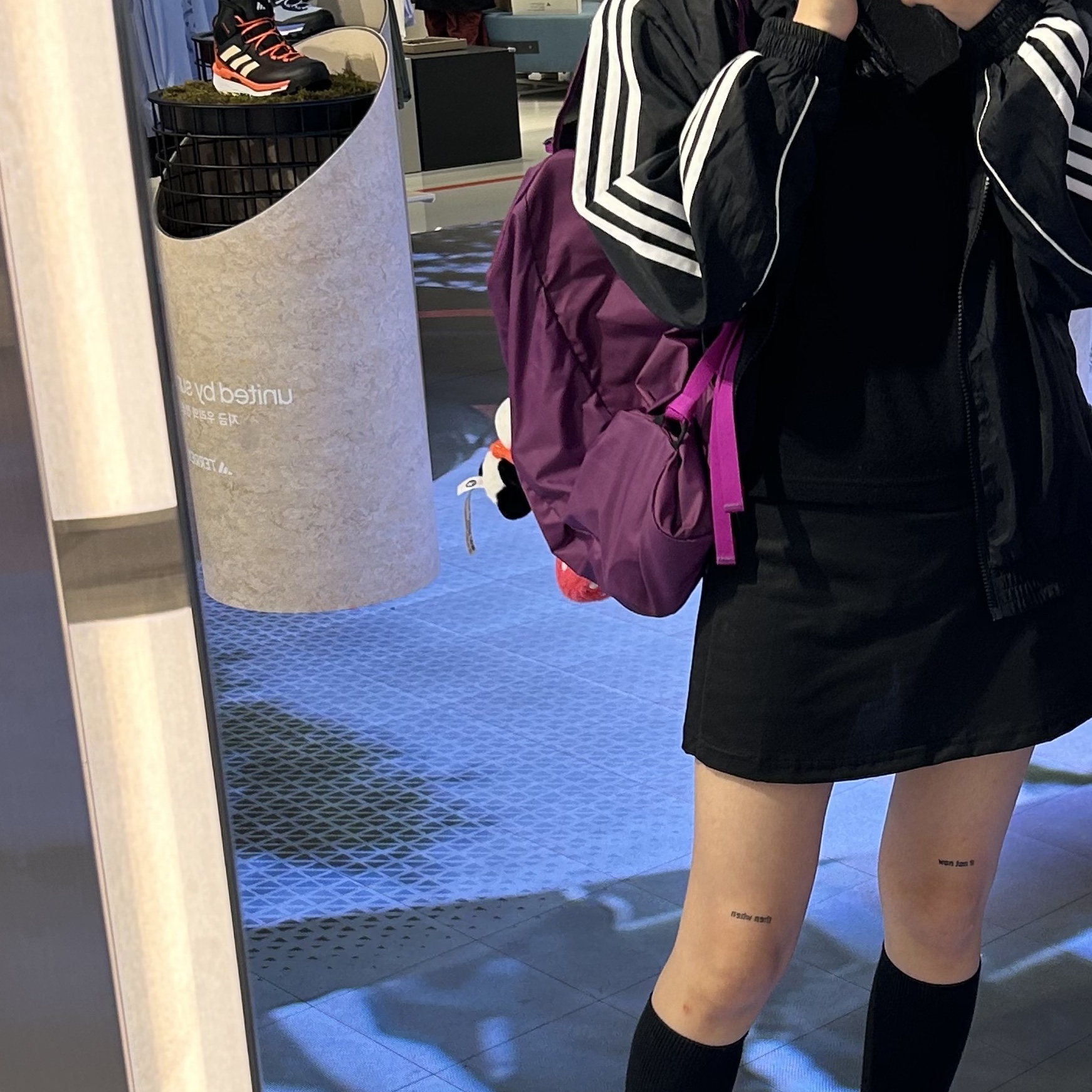 Adidas x BAPE Superstar 80s Core Black Off White, Arc'teryx Heliad 10 Backpack Groovie 착용 스타일 - 2