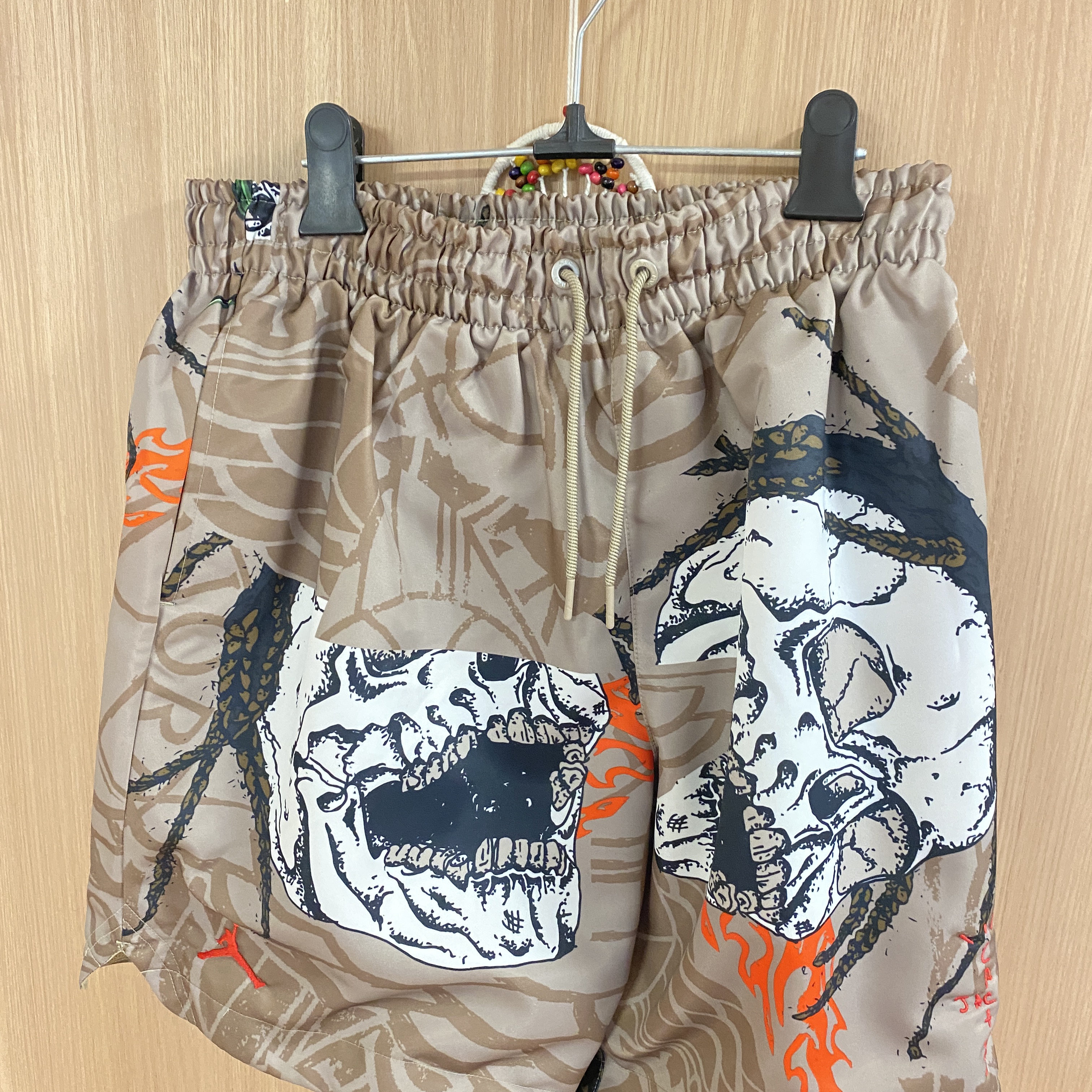 Jordan x Travis Scott Pool Shorts - Asia 착용 스타일