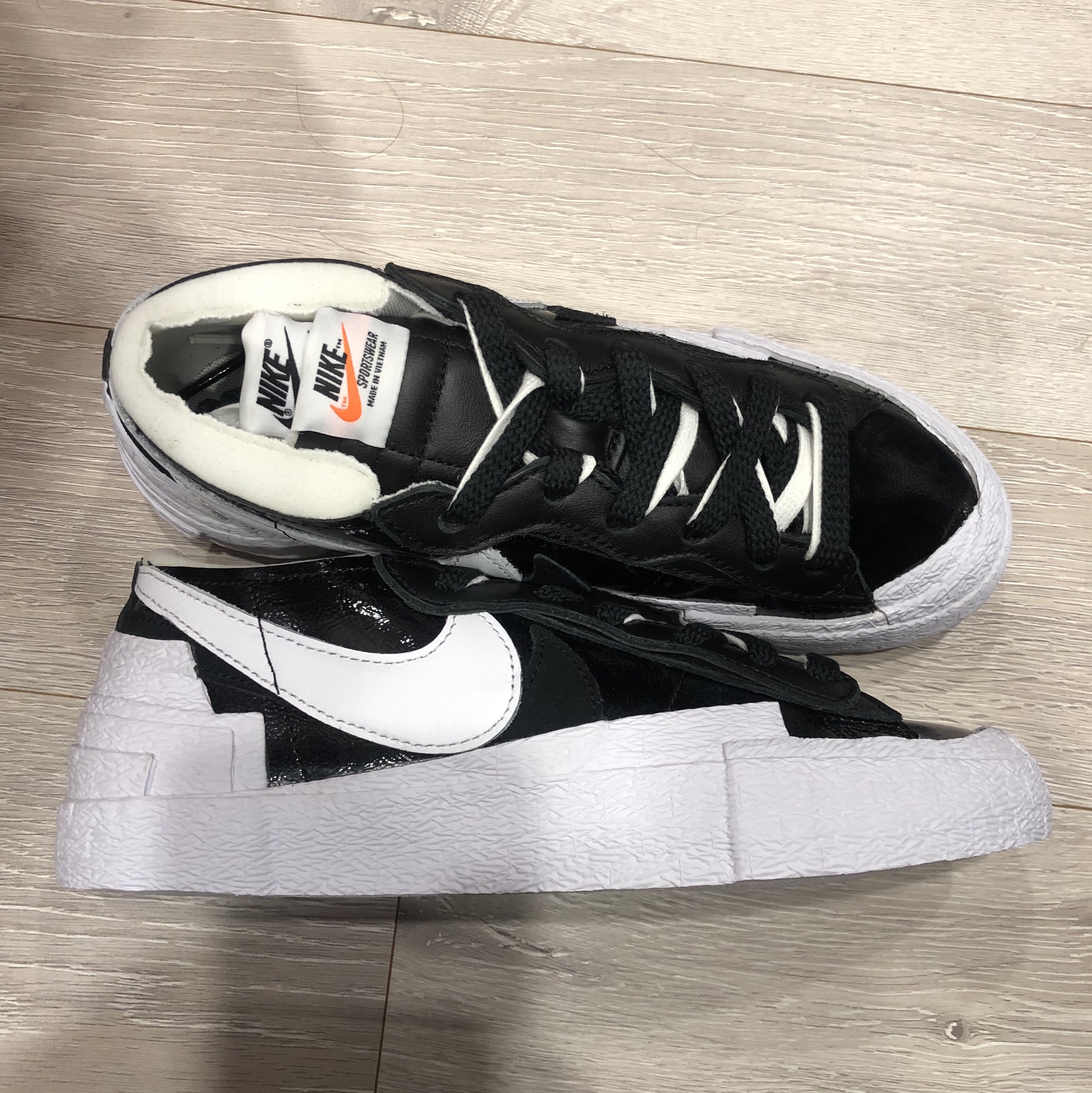 Nike x Sacai Blazer Low Black Patent Leather 착용 스타일