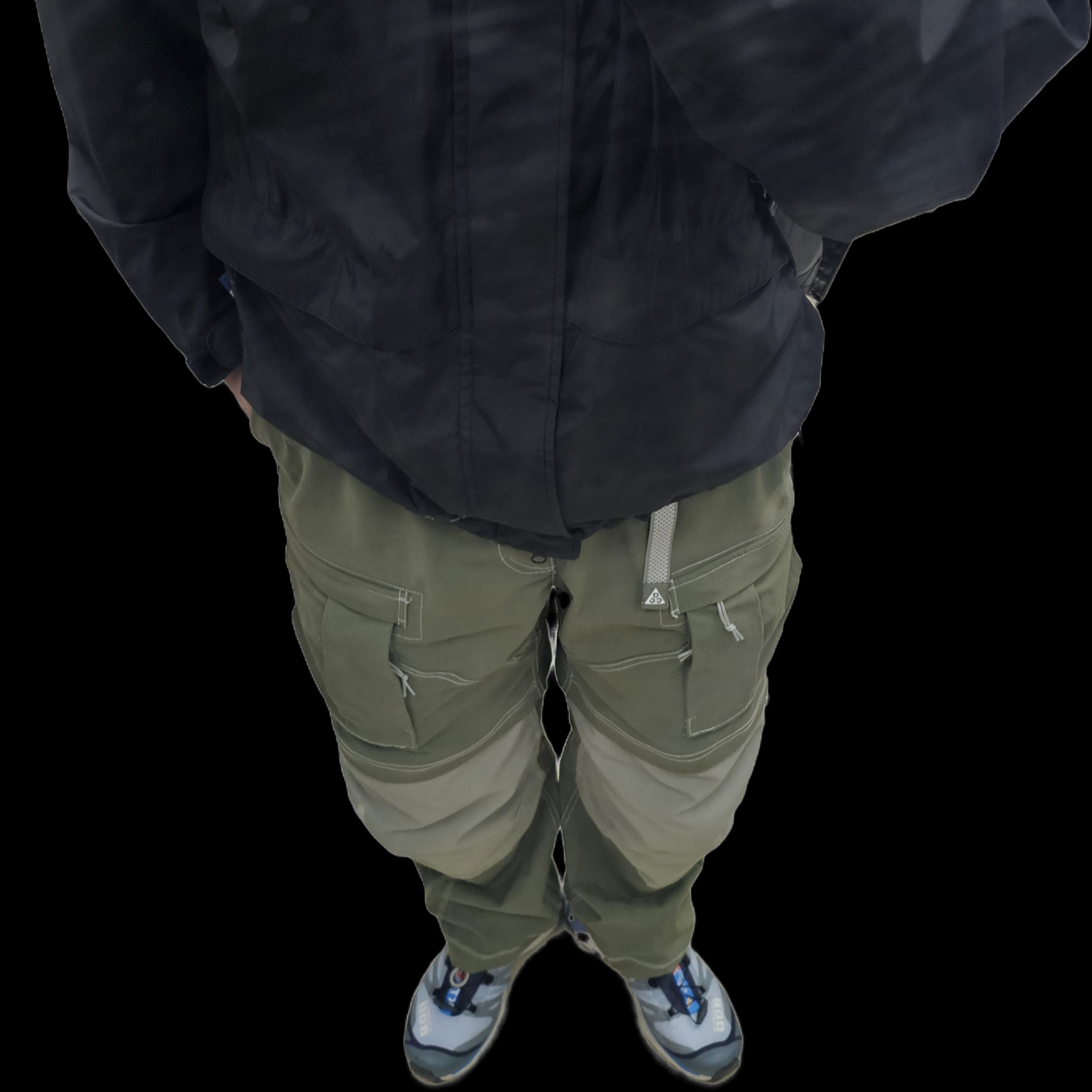 Salomon XT-4 Stormy Weather, Nike ACG Smith Summit Cargo Pants Medium Olive - Asia 착용 스타일