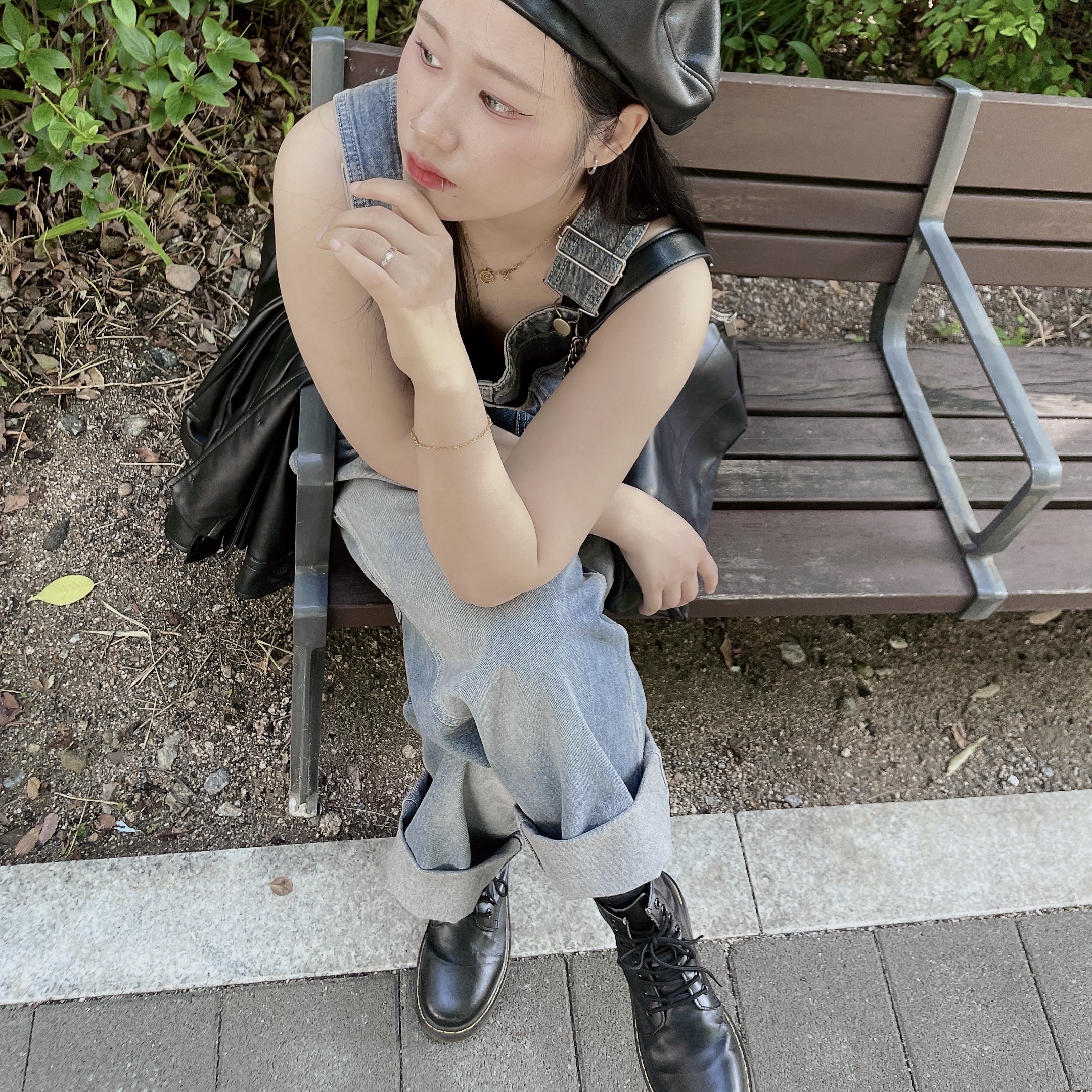 (W) Palace x CK1 Unlined Bralette Black - 22SS, Dr. Martens 1460 Nappa Leather Lace Up Boots Black 착용 스타일 - 3