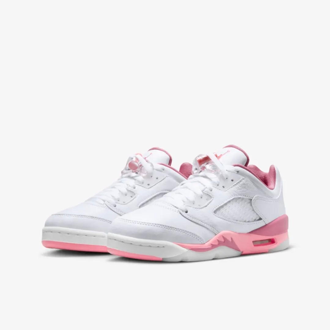 (GS) Jordan 5 Retro Low Coral Chalk 착용 스타일 - 1
