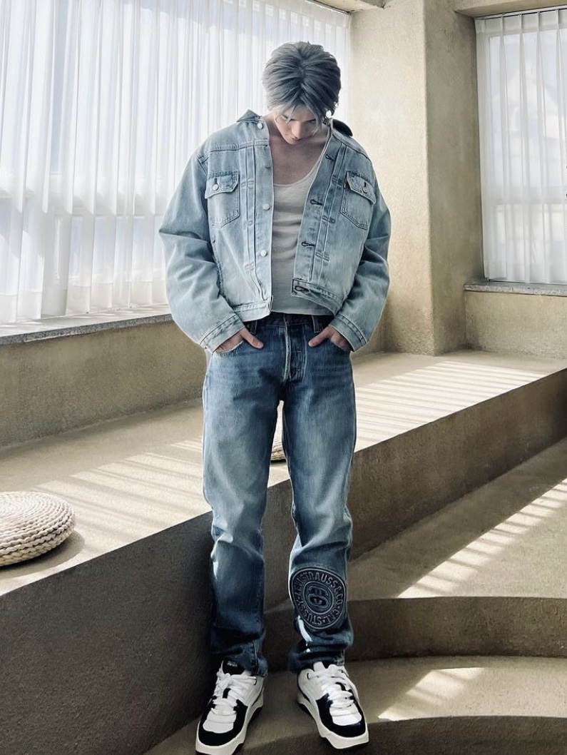 Stussy x Levi's Embossed Trucker Jacket Indigo, Stussy x Levi's Embossed 501 Jean Indigo 착용 스타일 - 2