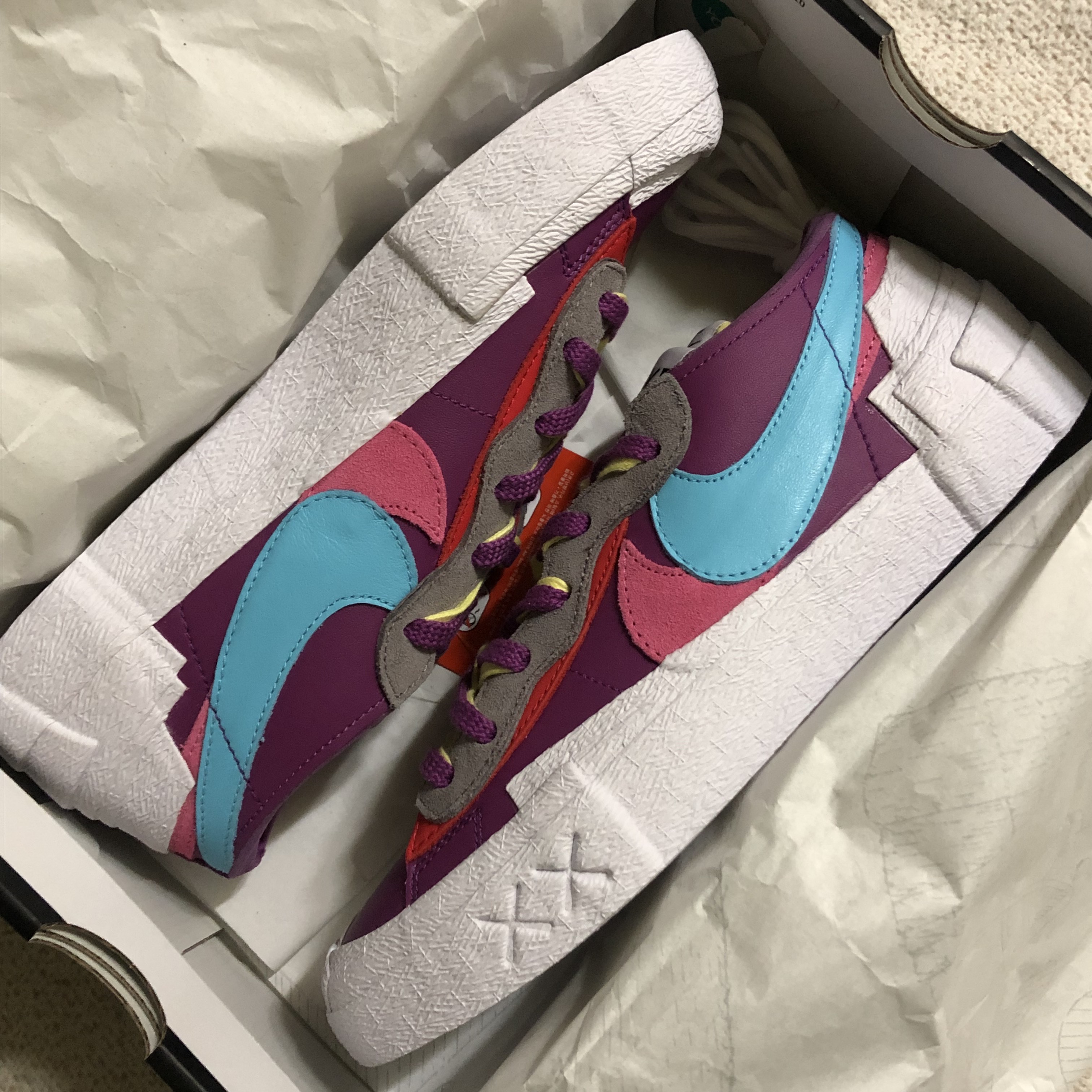 Nike x Sacai x Kaws Blazer Low Purple Dusk 착용 스타일