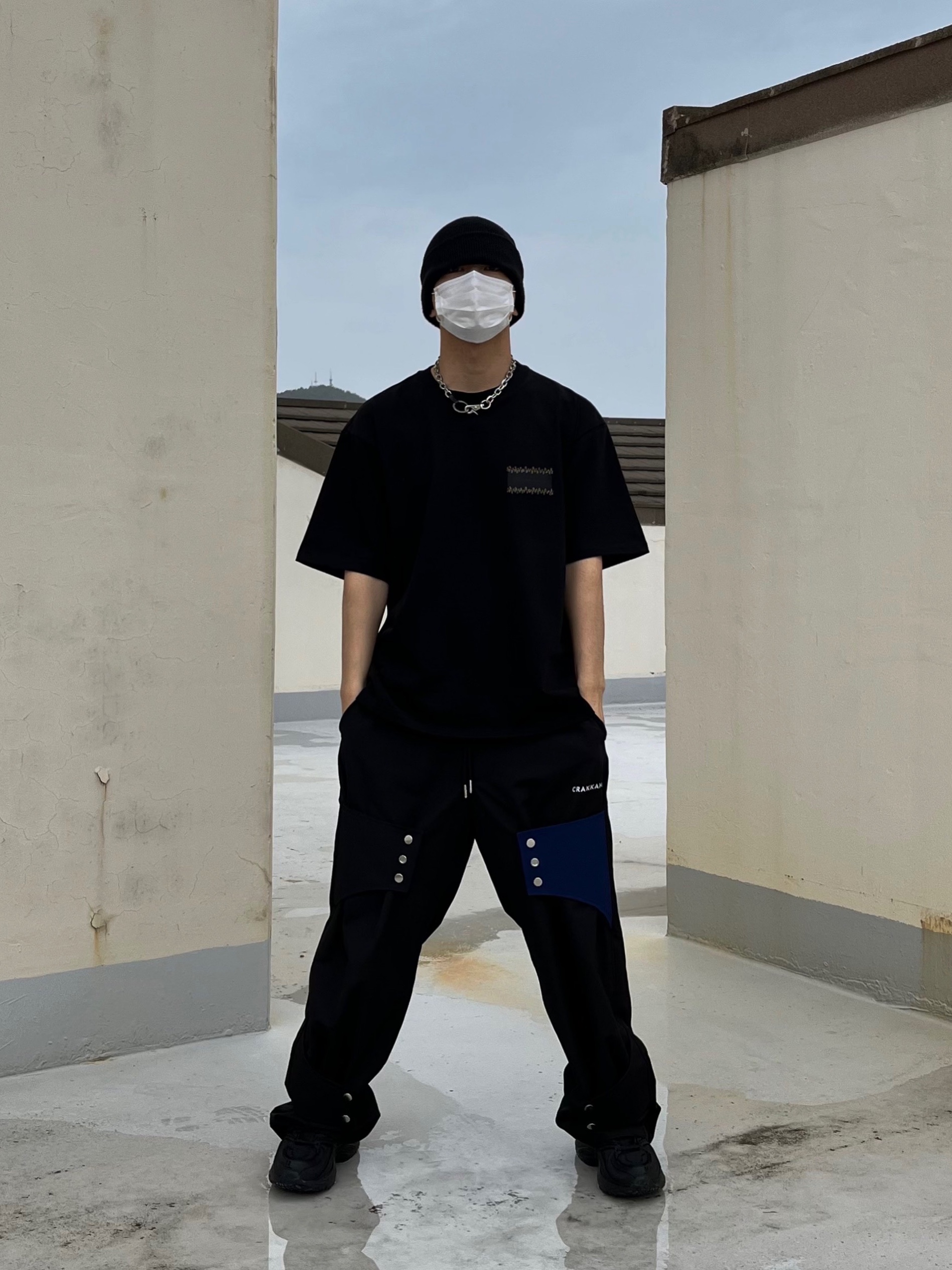 Reebok x Kanghyuk Premier Road Modern Mid Black, Our Legacy Ladon Brass Keychain Matte Nickel 착용 스타일