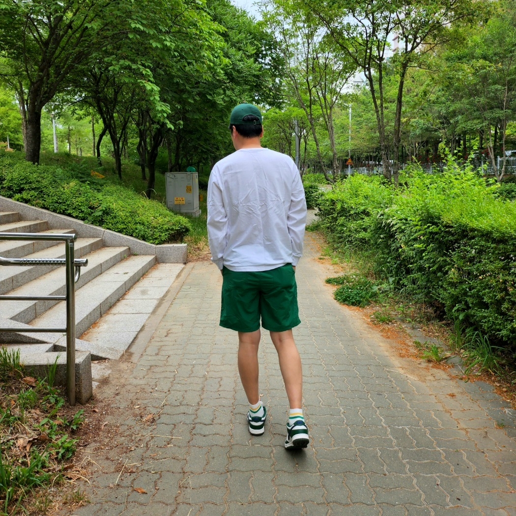 (W) Nike Dunk Low Gorge Green 착용 스타일