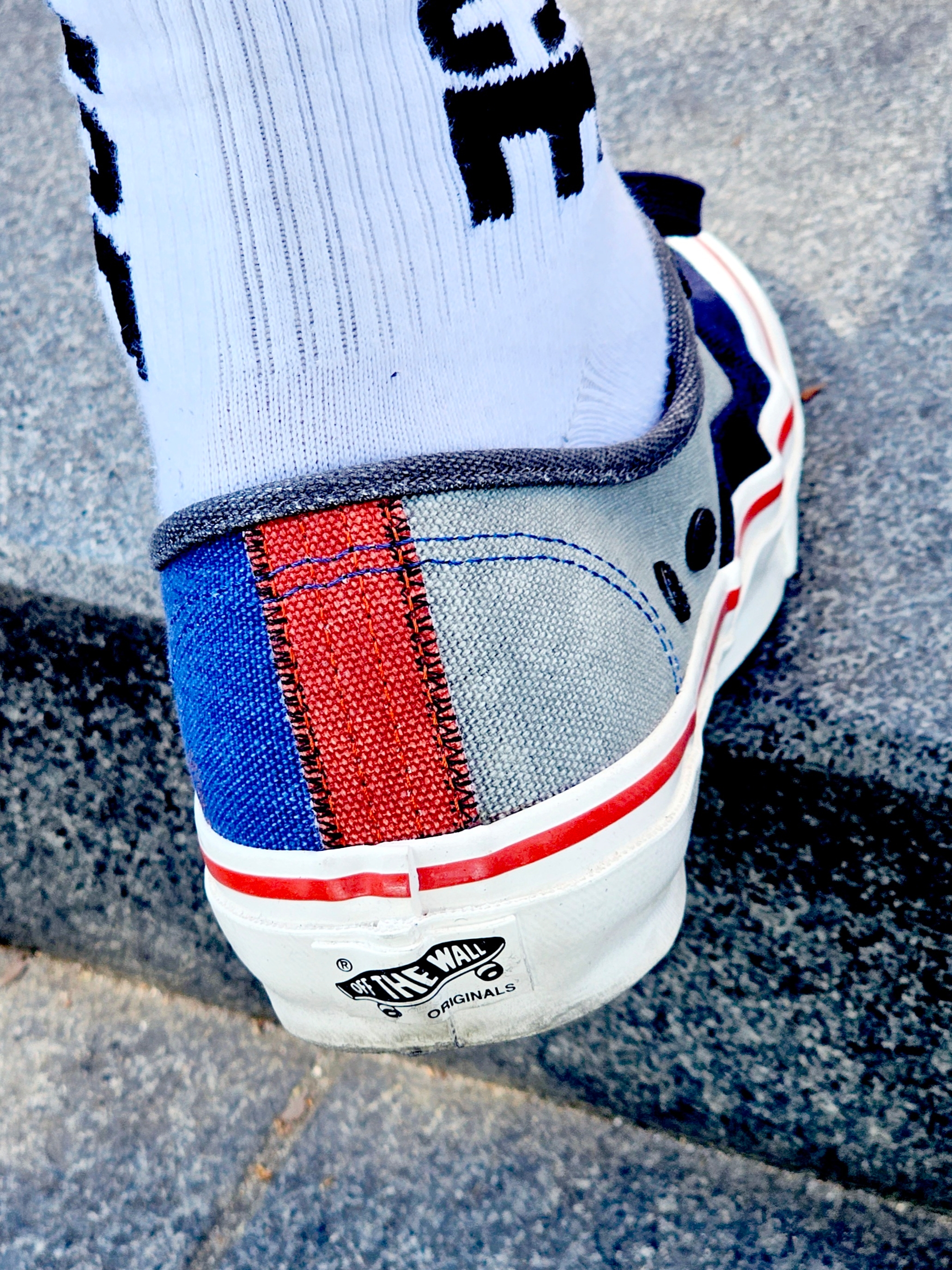 Vans Vault x Nigel Cabourn OG Authentic LX Crazy Navy Mix 착용 스타일 - 3