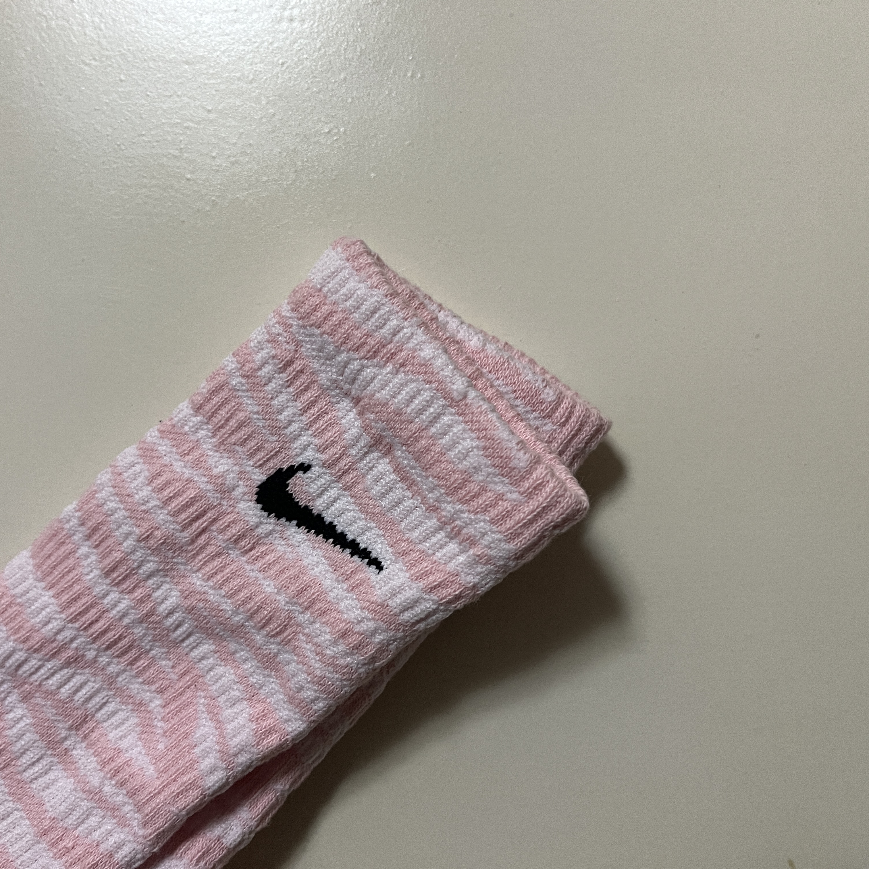 (Kids) Nike Everyday Plus Socks Pink White (6 Pack/Korean Ver.) 착용 스타일