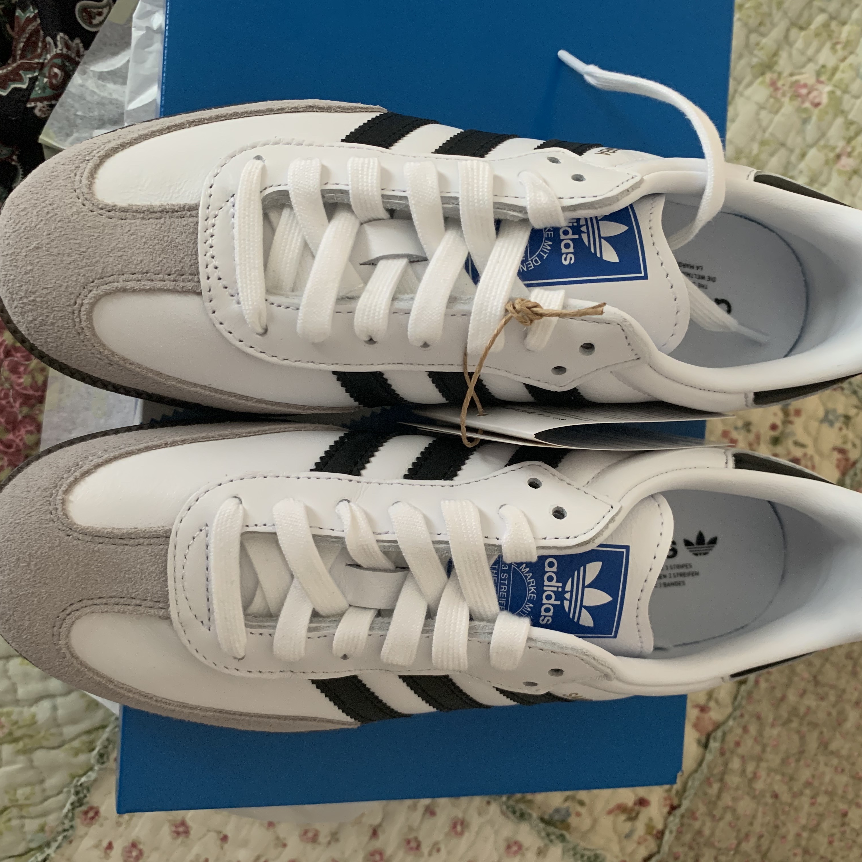 Adidas Samba OG Cloud White 착용 스타일 - 2