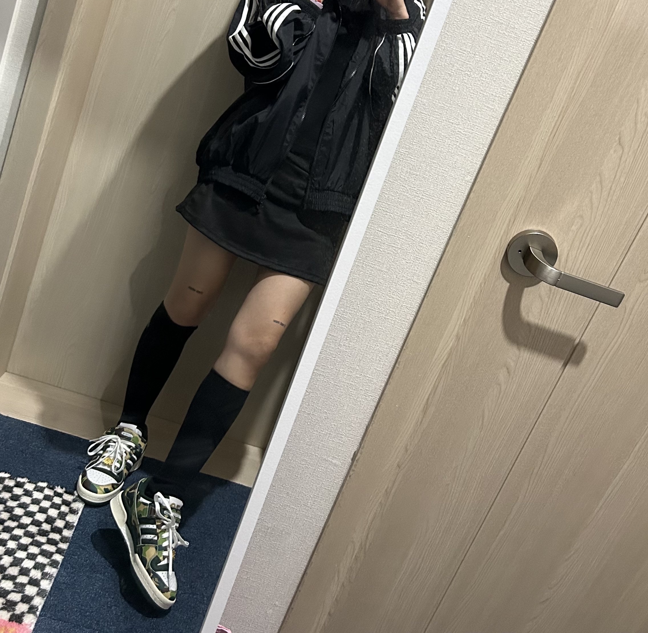 Adidas x BAPE Forum 84 Low Green Camo 착용 스타일 - 2