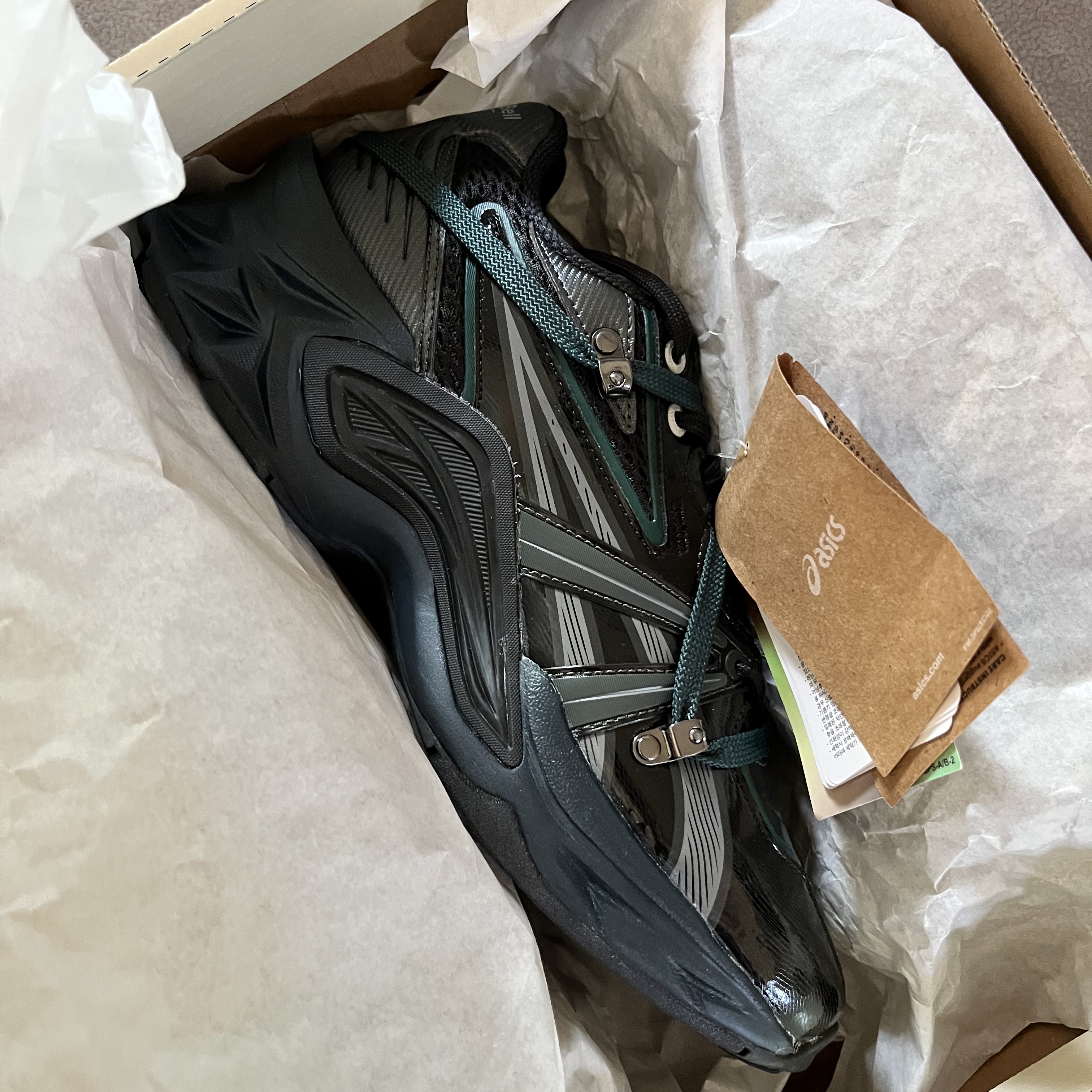 Asics x Andersson Bell HN2-S Protoblast Black 착용 스타일 - 1