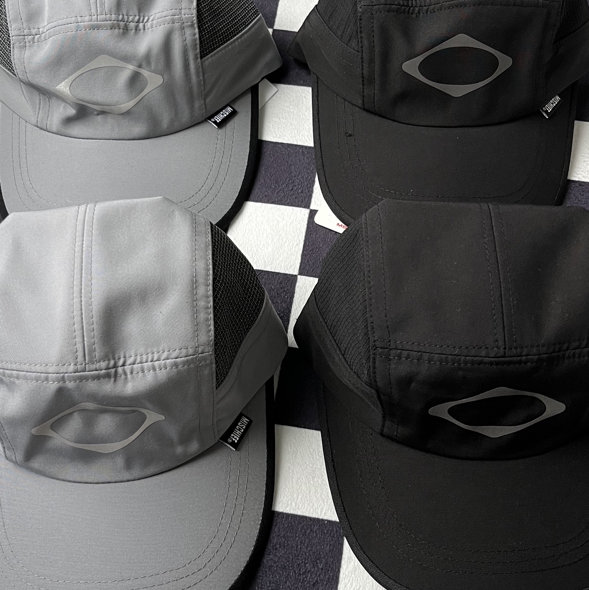 (W) Mischief Rhombus Running Cap Khaki Grey, (W) Mischief Rhombus Running Cap Black 착용 스타일