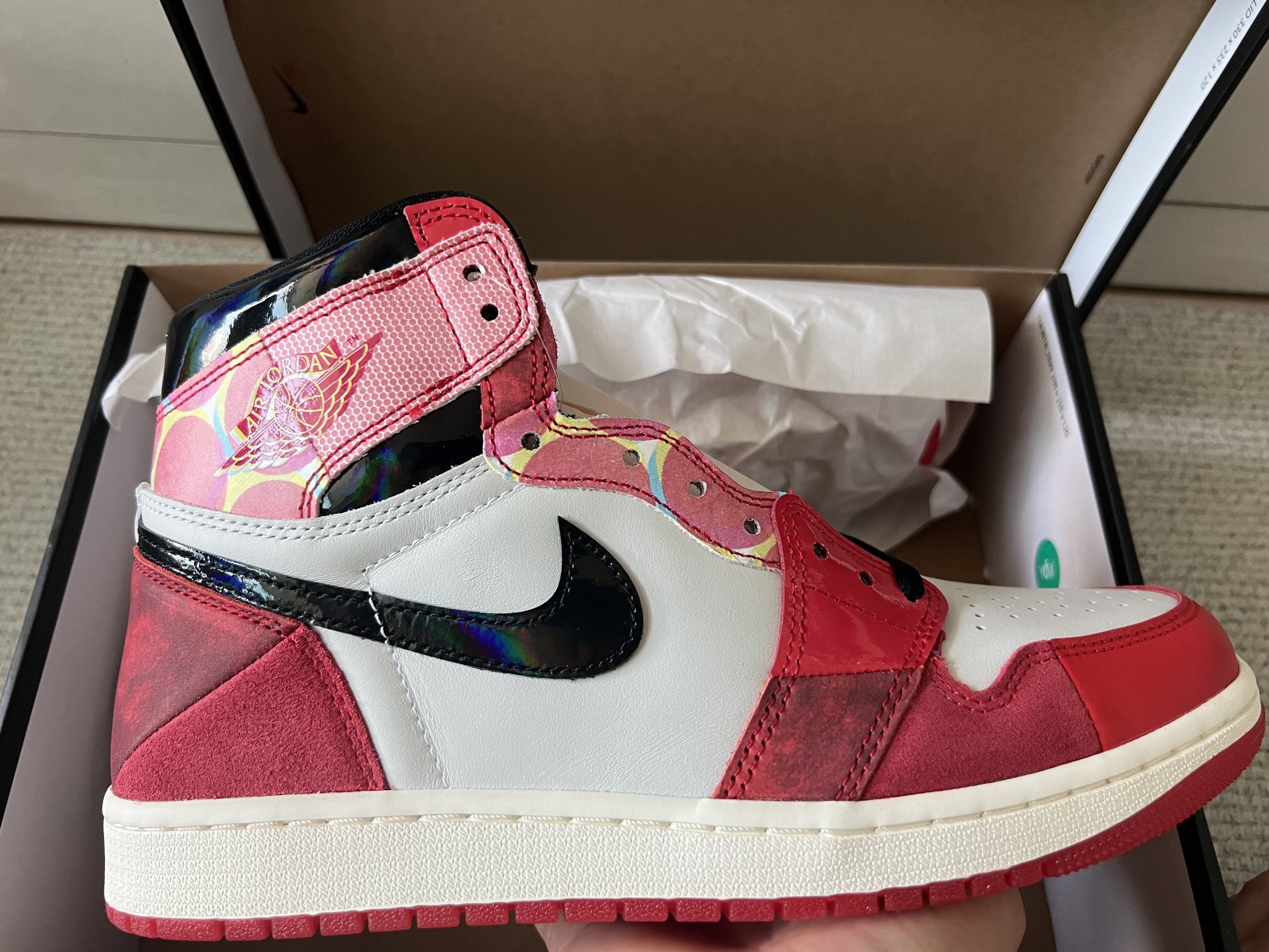 Jordan 1 Retro High Spider-Man Next Chapter 착용 스타일