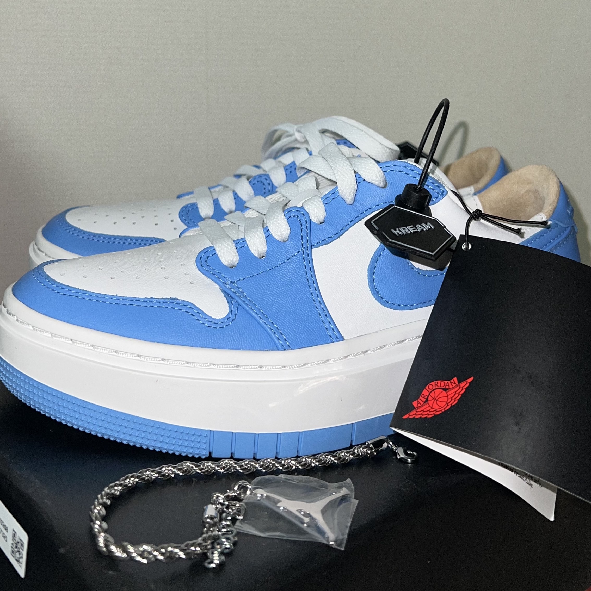 (W) Jordan 1 Elevate Low SE University Blue 착용 스타일