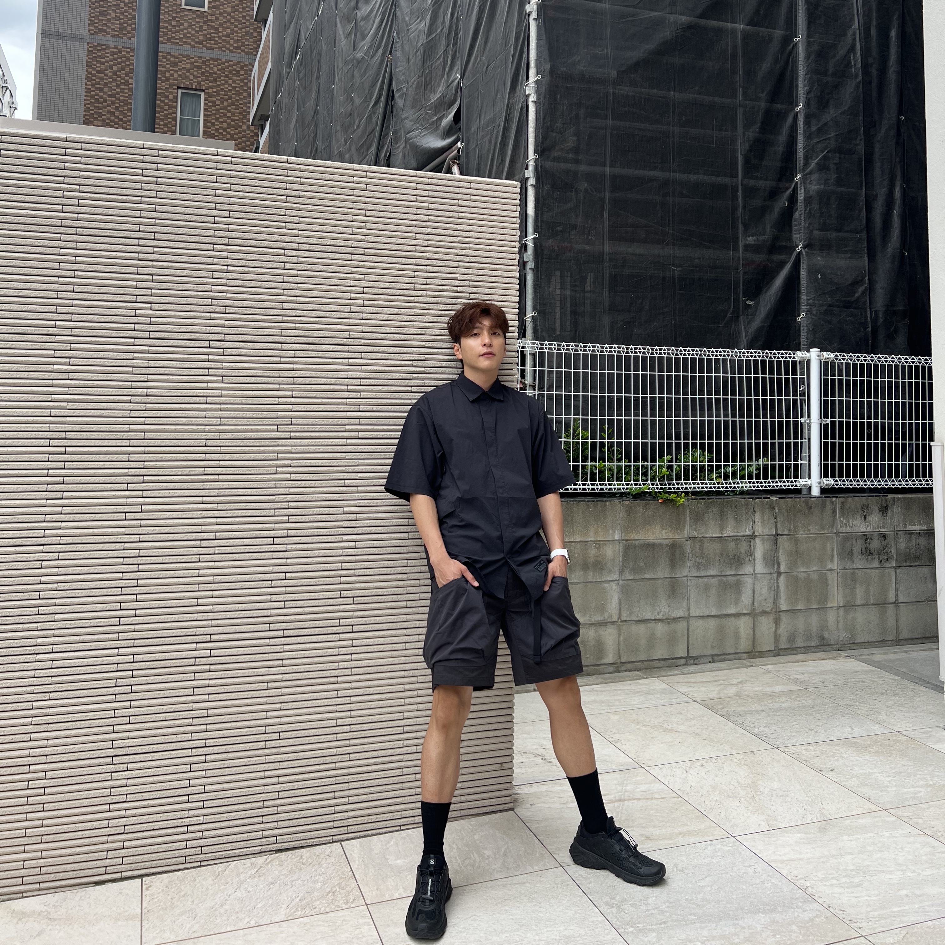 살로몬 스피드벌스 PRG 블랙 알로이 블랙 착용 스타일 - 1