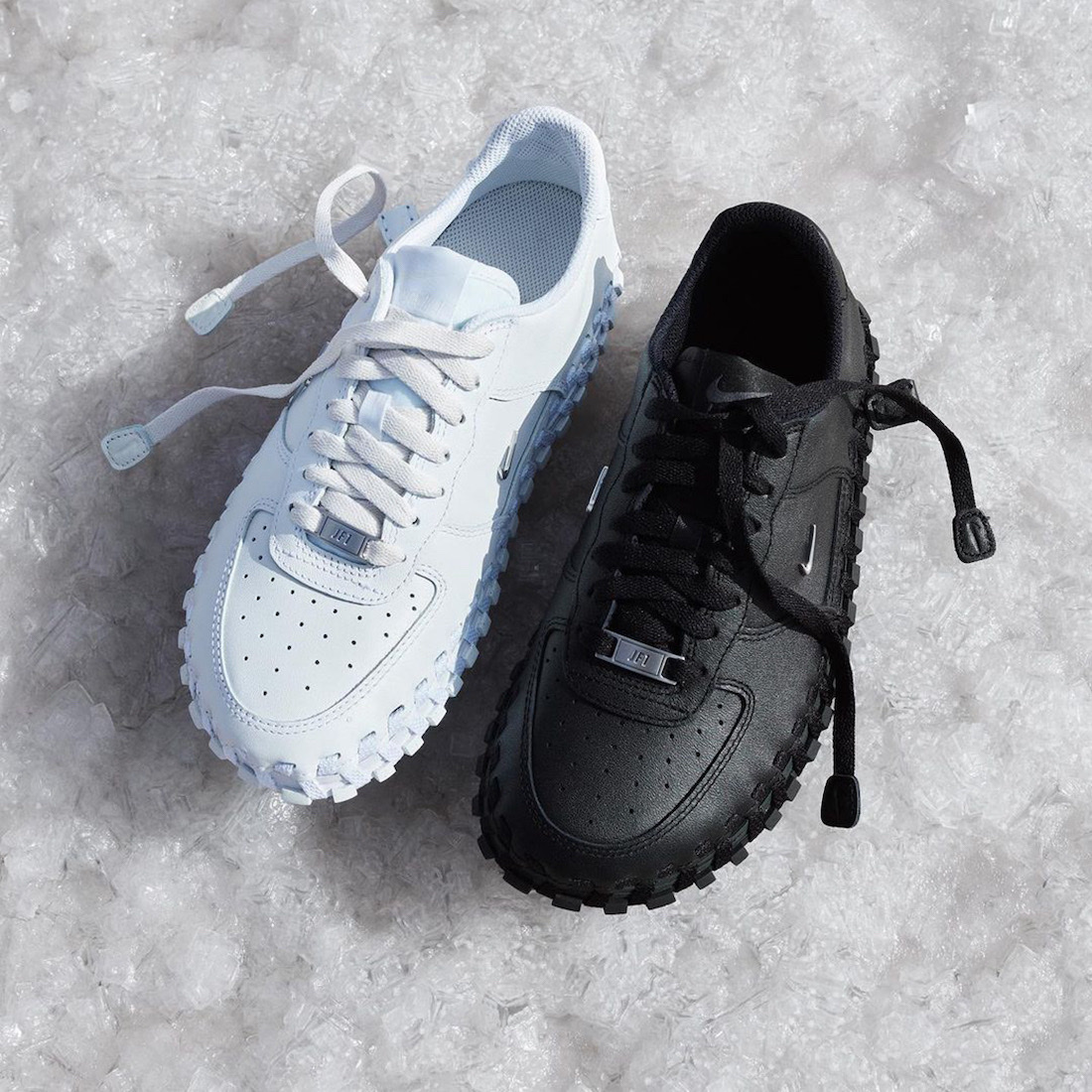 Nike x Jacquemus J Force 1 Low LX SP White, Nike x Jacquemus J Force 1 Low LX SP Black 착용 스타일 - 2