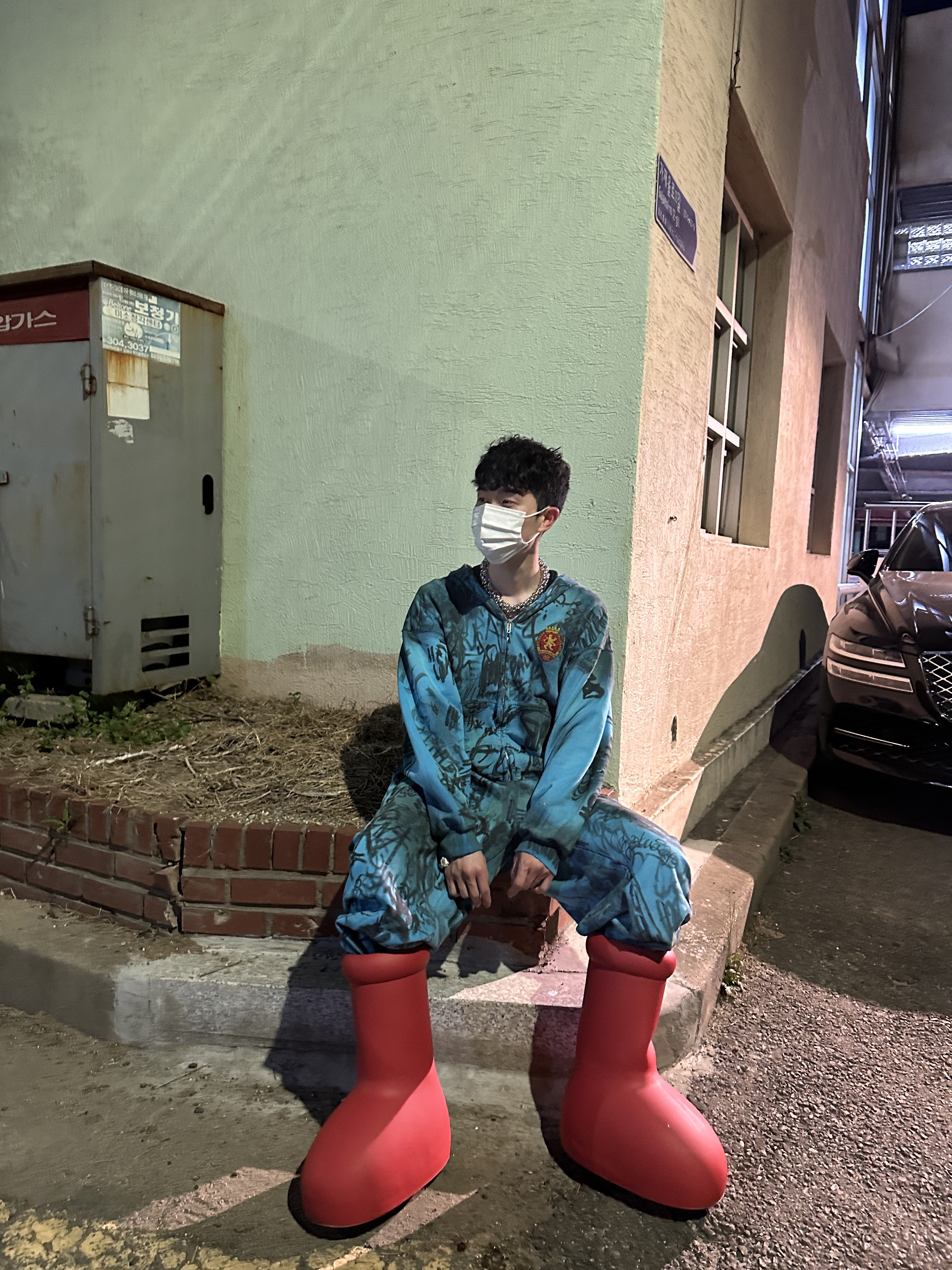 Balenciaga Skater Graffiti Zip-Up Hoodie Heather Grey, Balenciaga Skater Baggy Sweatpants Grey 착용 스타일 - 4