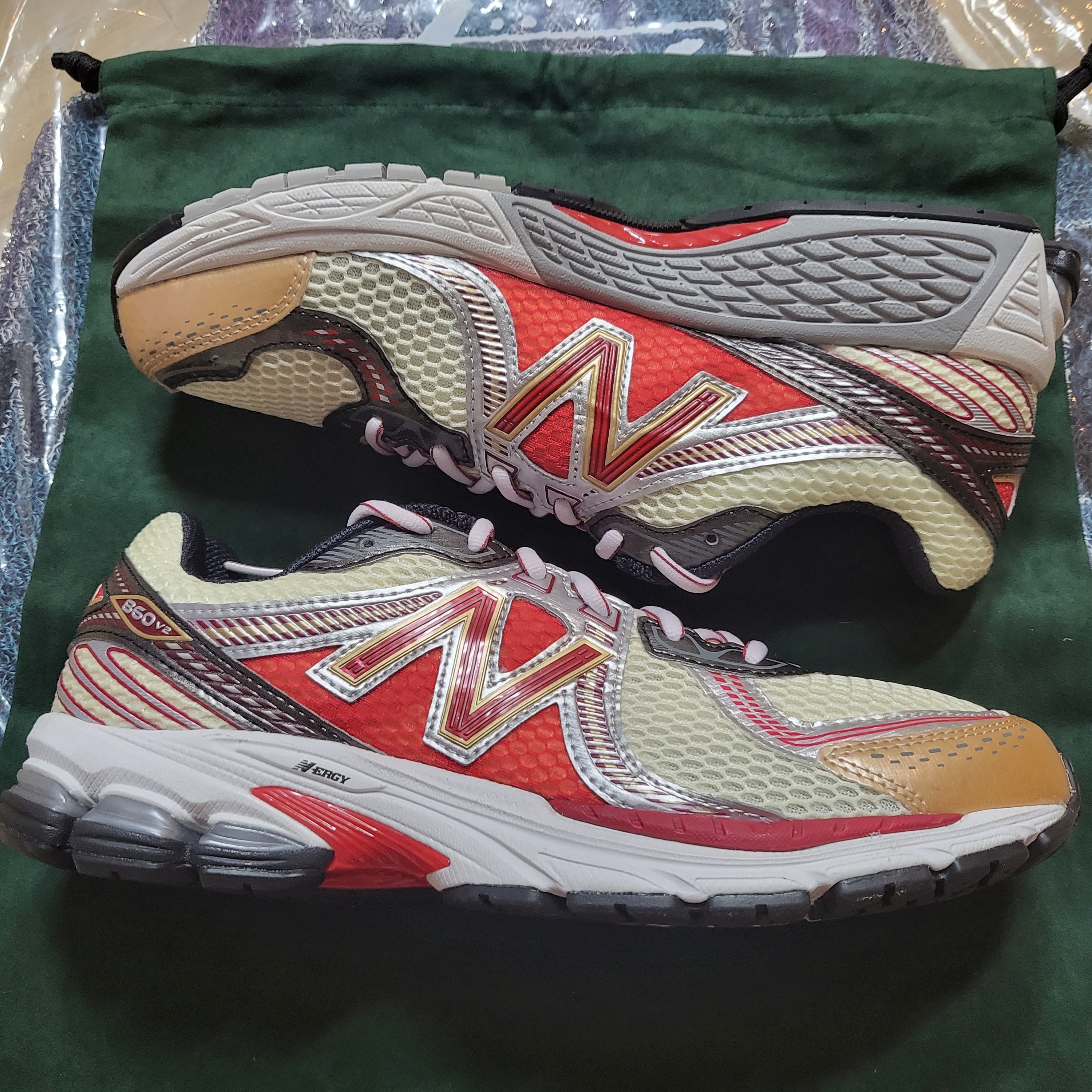 New Balance x Aime Leon Dore 860v2 Red, New Balance x Aime Leon Dore 860v2 Blue 착용 스타일 - 1