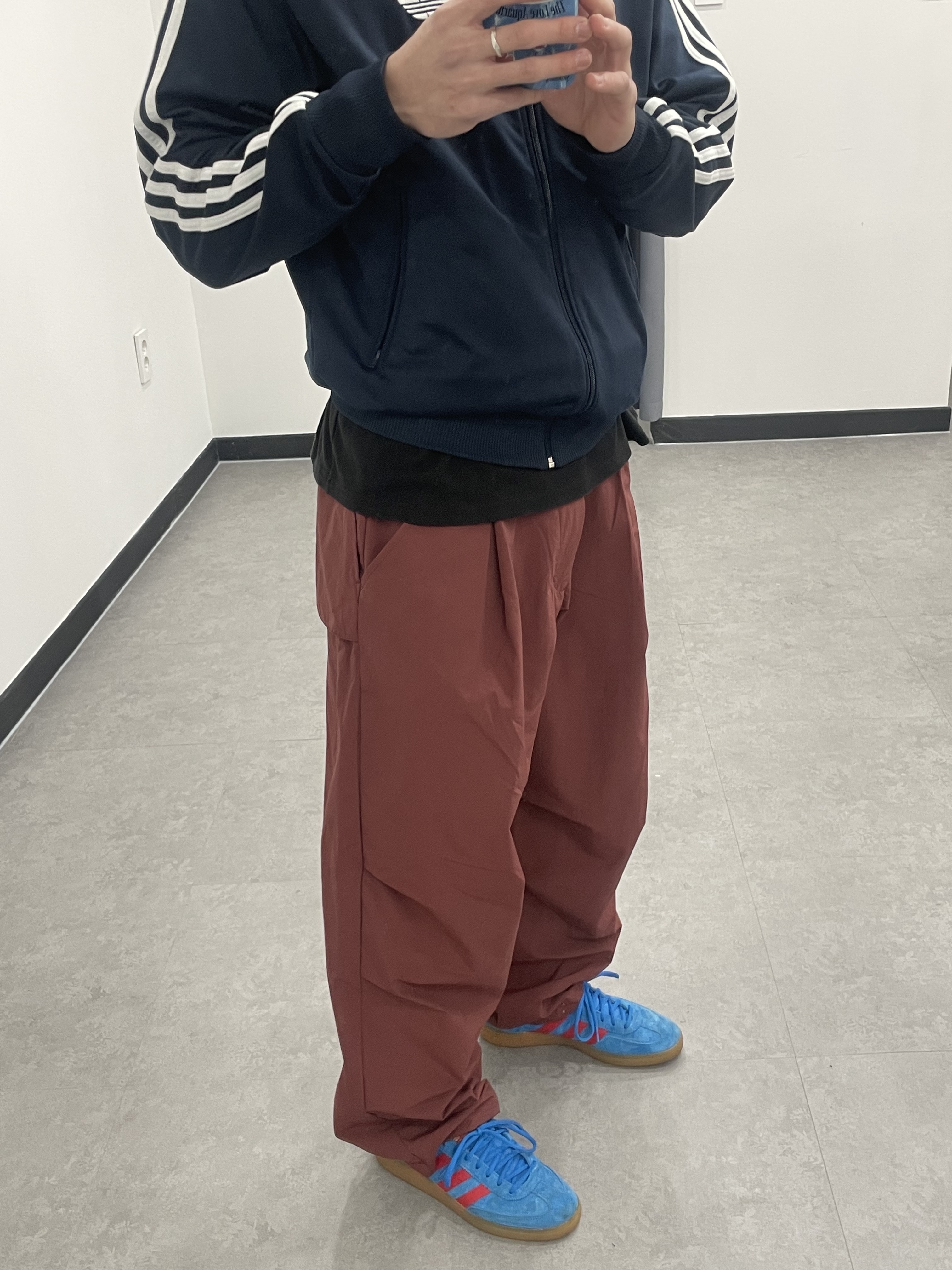 Adidas Spezial Handball Bright Blue 착용 스타일 - 2