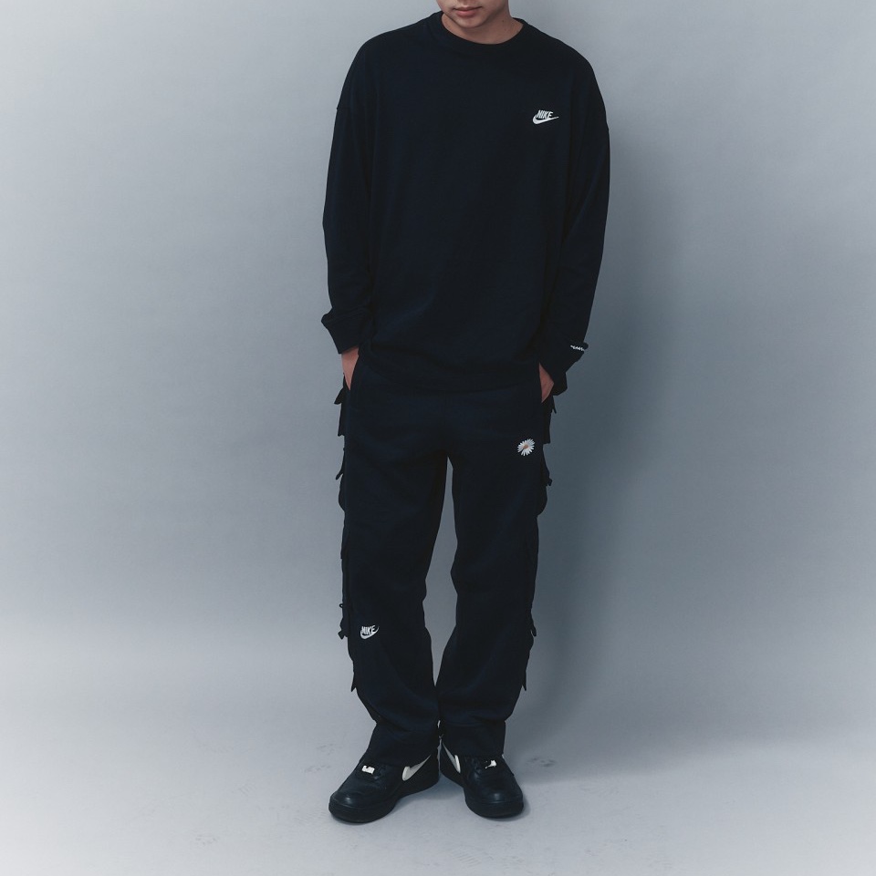 Nike x Peaceminusone Wide Pants Black (DR0096-010), Nike x Peaceminusone LS T-Shirt Black (DR0097-010) 착용 스타일 - 1