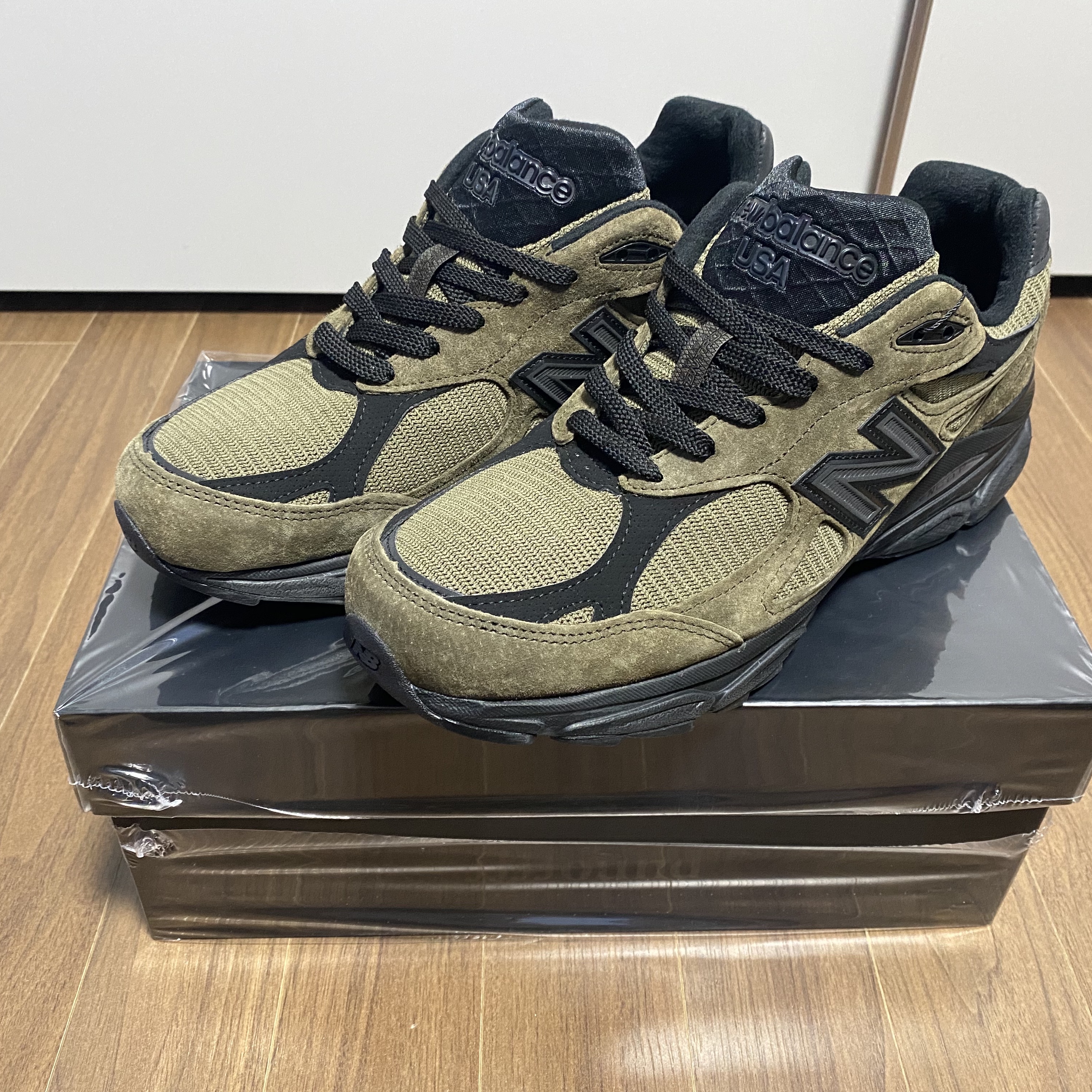 New Balance x JJJJound 990v3 Brown Black 착용 스타일