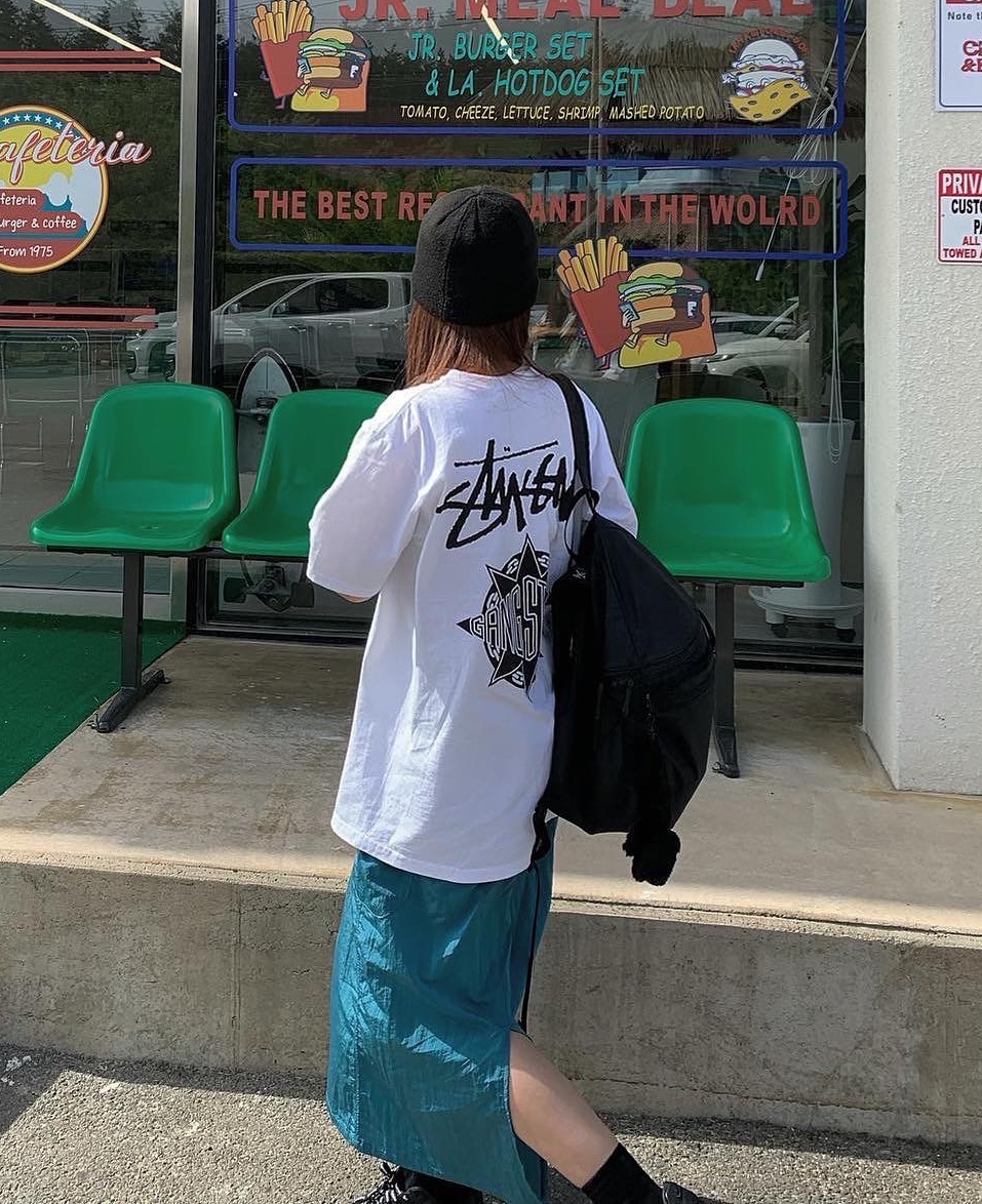 Stussy x Gang Starr Take It Personal T-Shirt White, Arc'teryx Heliad 15 Backpack Black 착용 스타일