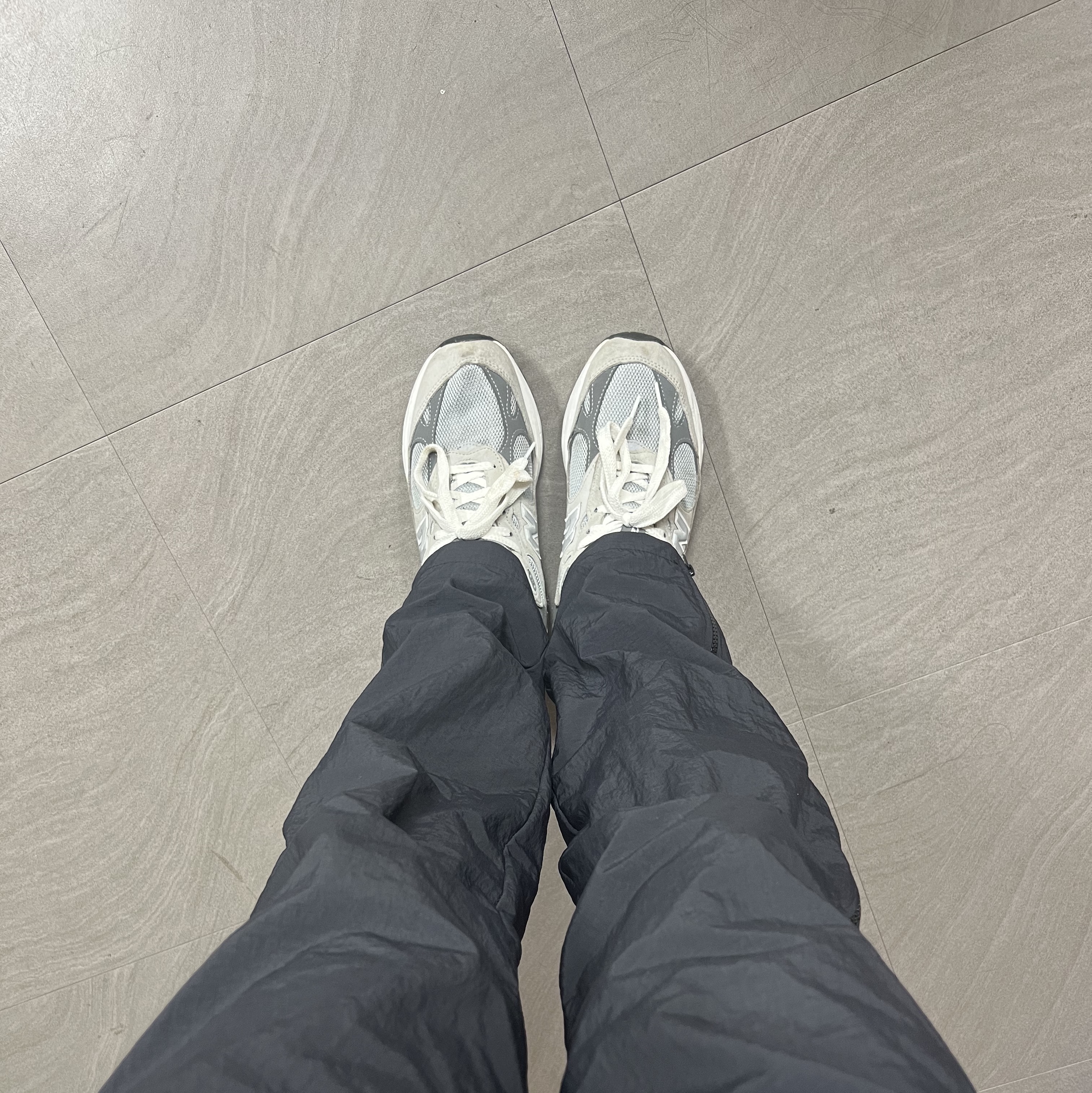 New Balance 993 Made in USA Grey - D Standard 착용 스타일