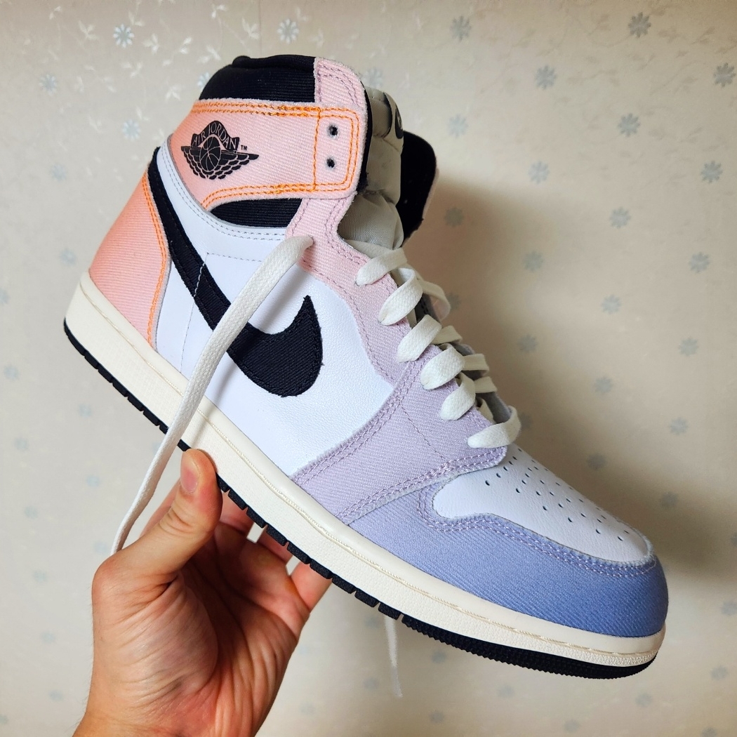 Jordan 1 Retro High OG Multi Color 착용 스타일 - 4