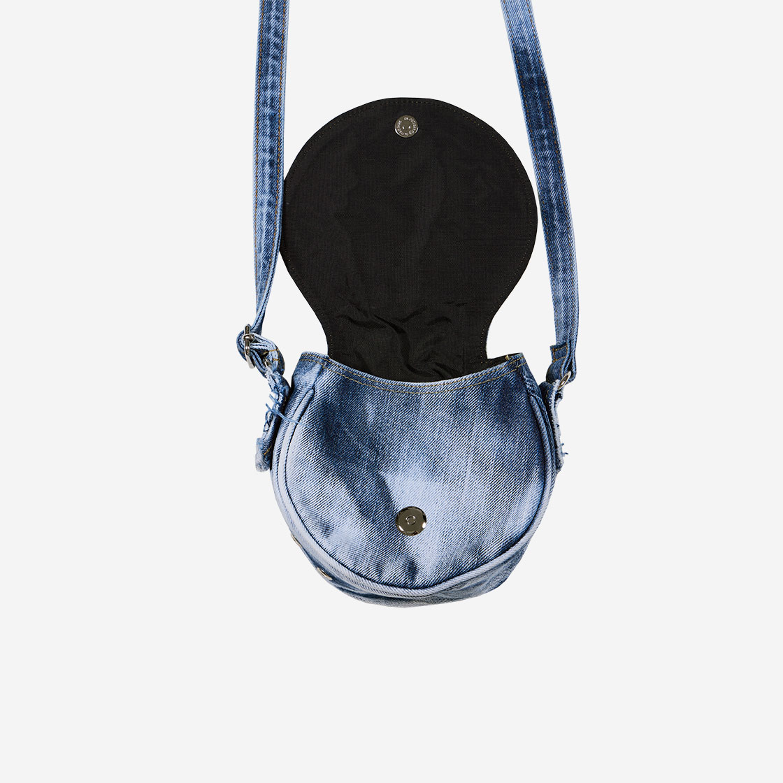 【THE MUSEUM VISITOR】 WASHED DENIM MINIBAG (WHITE BLUE) WASHED DENIM MINIBAG (WHITE BLUE) : THE MUSEUM VISITOR