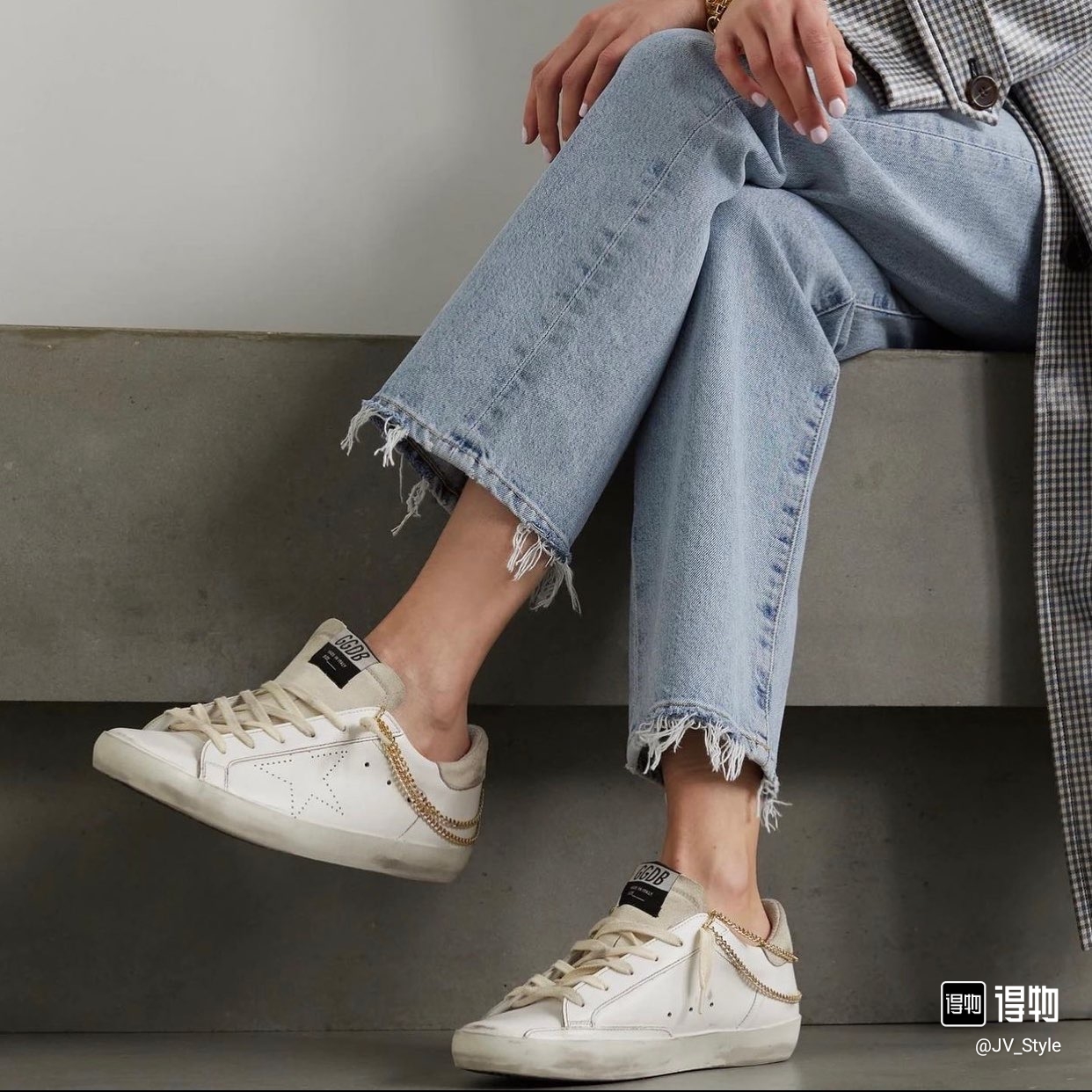 (W) Golden Goose Superstar White Silver Heel Tab Sneakers 착용 스타일