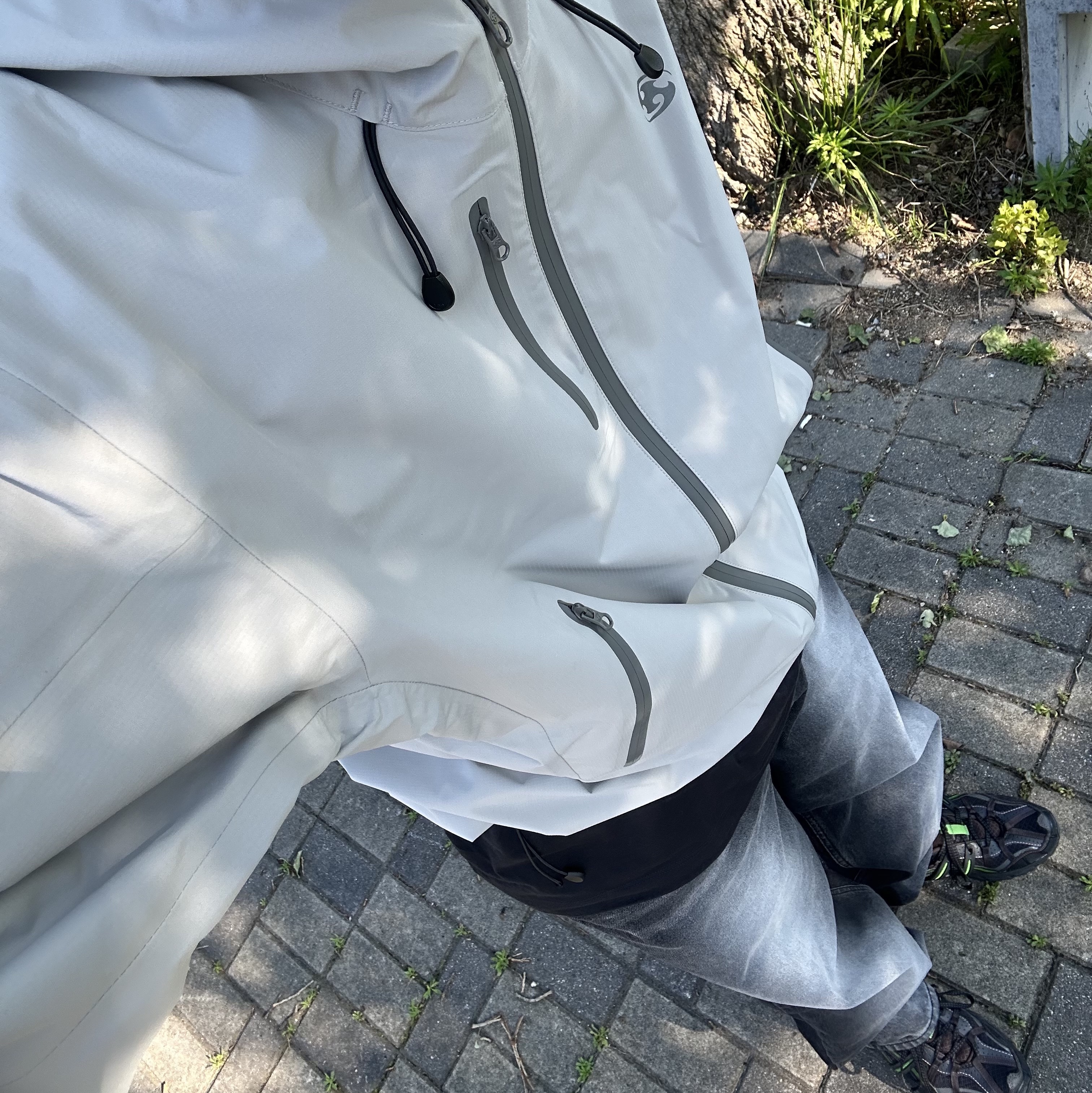 Asics x Andersson Bell Gel-Sonoma 15-50 Black Green, Sansan Gear Windblock Jacket Grey - 23SS 착용 스타일