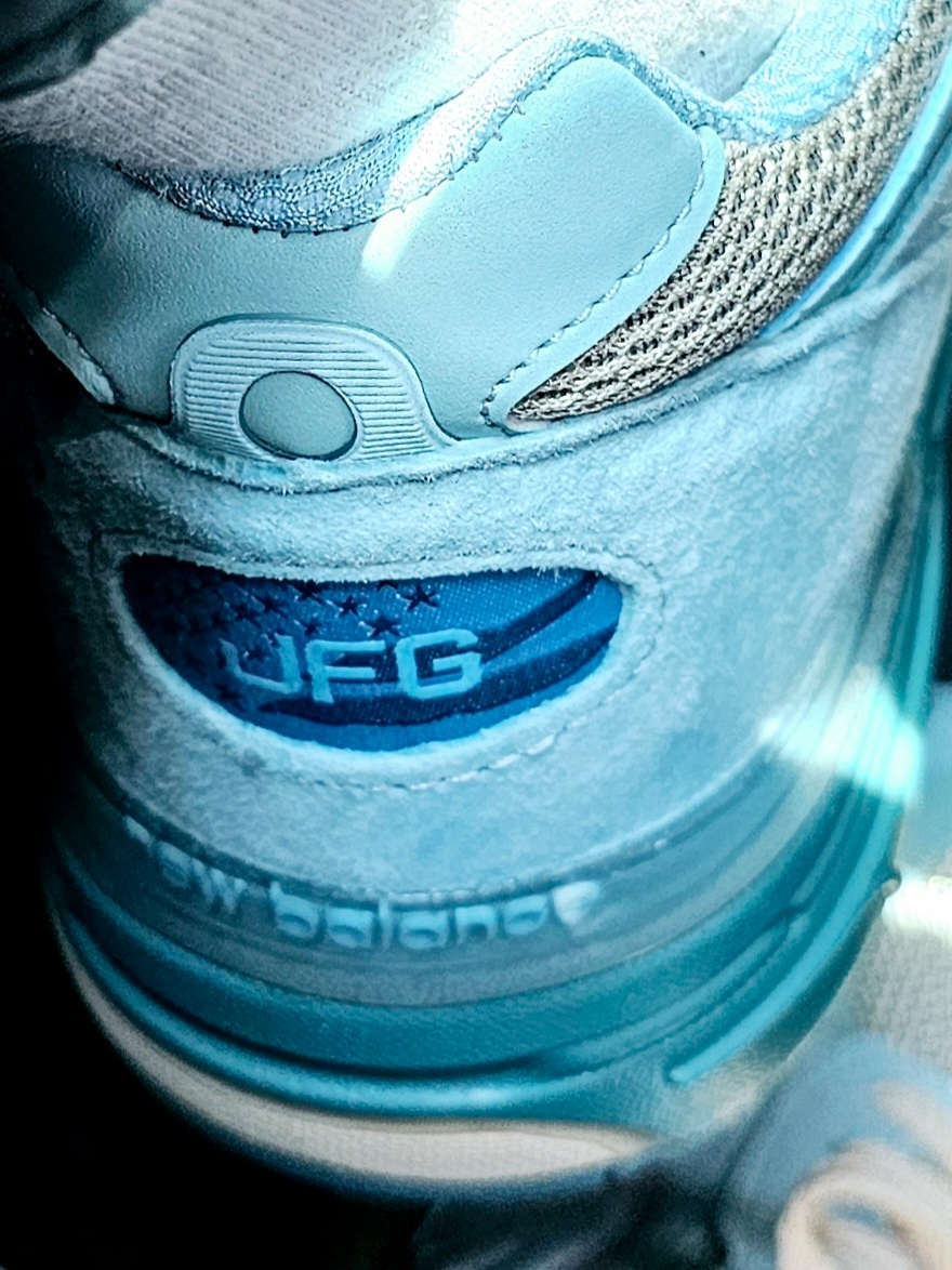 New Balance x Joe Freshgoods 993 Made in USA Arctic Blue 착용 스타일 - 3