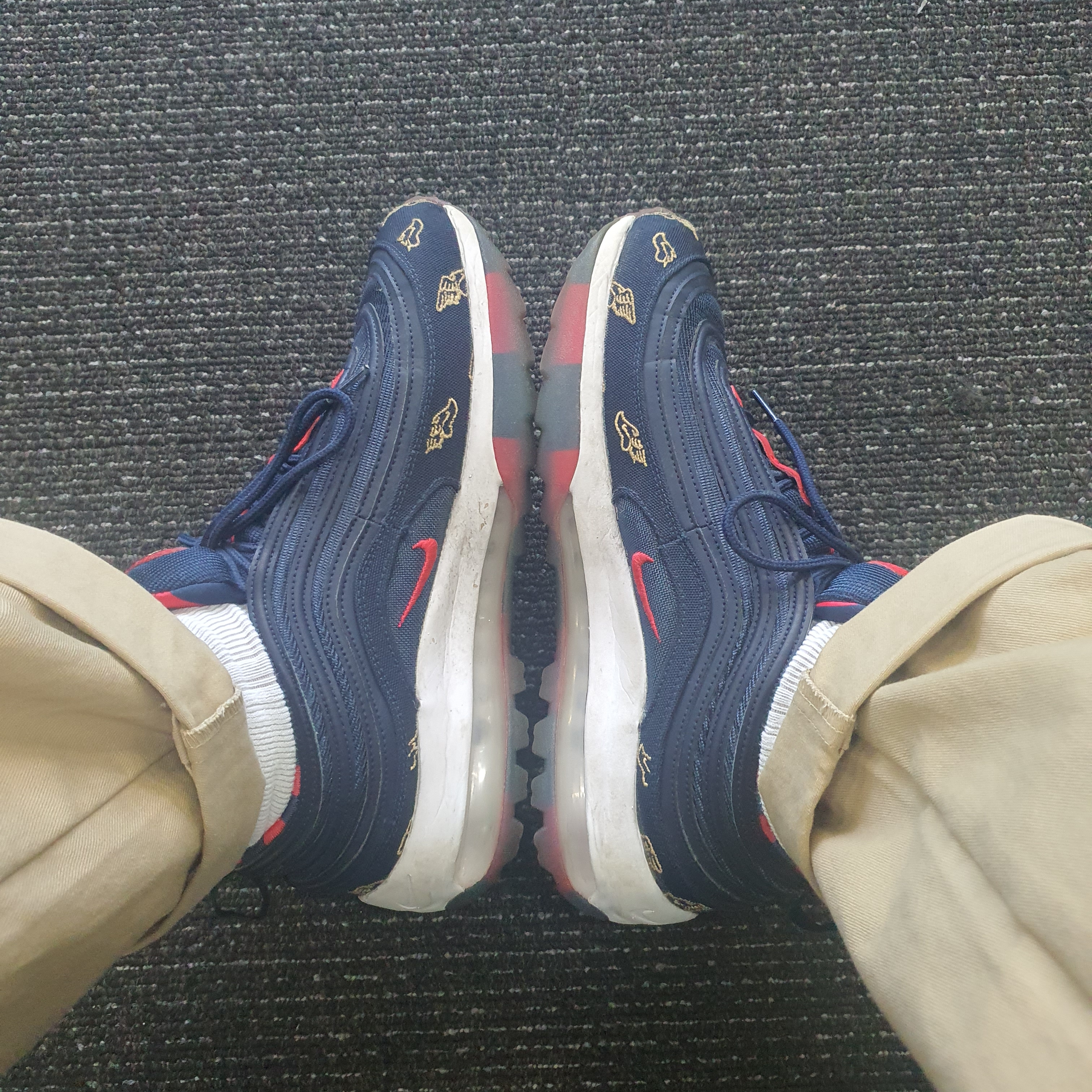 Nike Air Max 97 G NRG Obsidian University Red 착용 스타일
