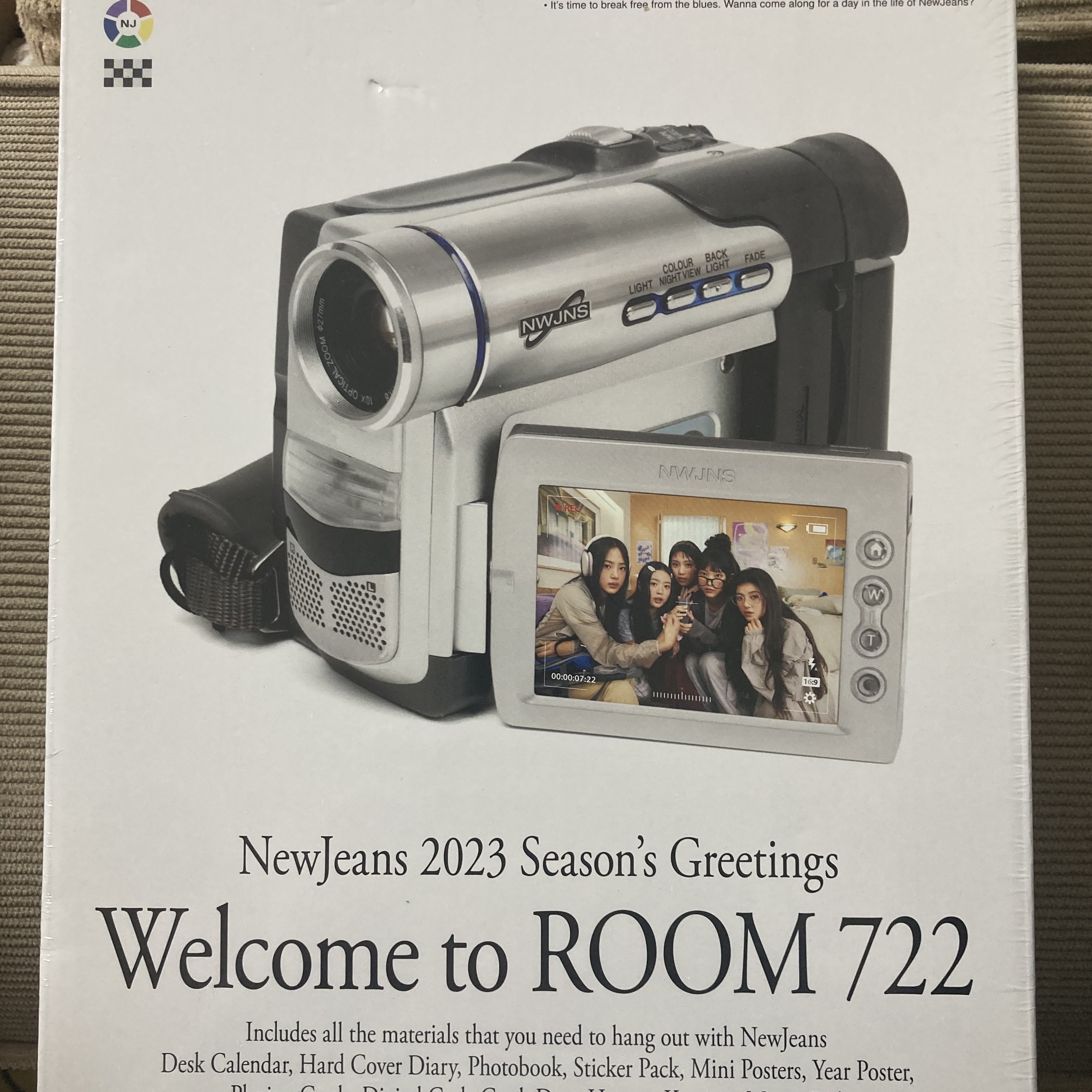 NewJeans Welcome to Room 722 Season’s Greetings 2023 착용 스타일