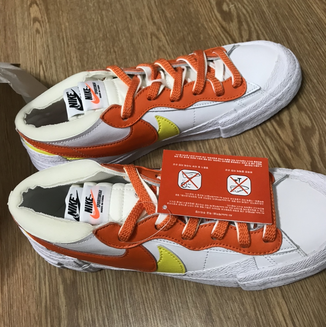 Nike x Sacai Blazer Low Magma Orange 착용 스타일