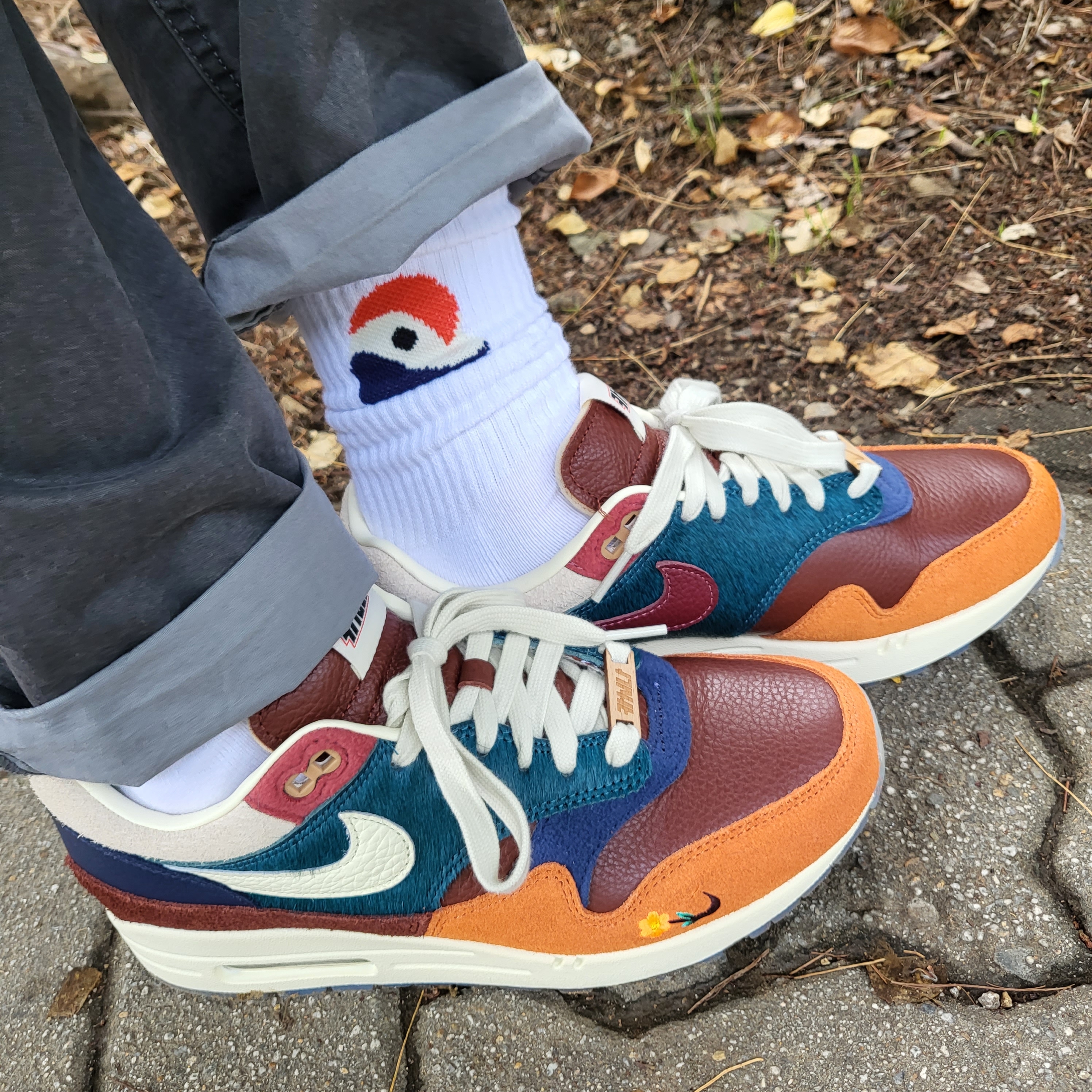 Nike x Kasina Air Max 1 SP Won-Ang Orange, Supreme Pigment Print S Logo 6-Panel Light Sage - 22FW 착용 스타일 - 1