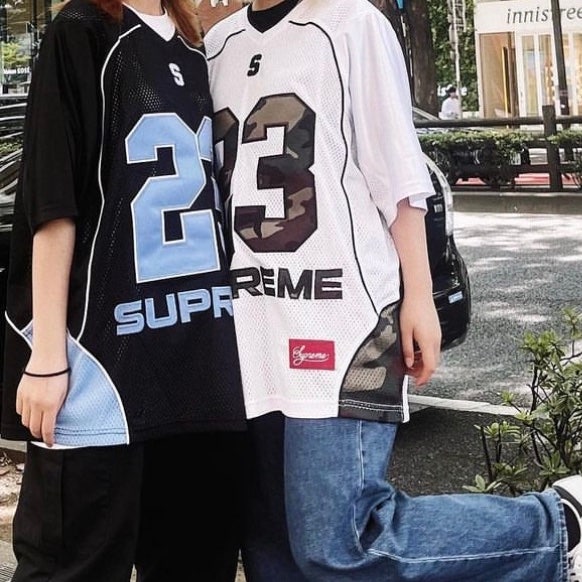 選べる配送時期 Supreme Perfect Season Football Jersey