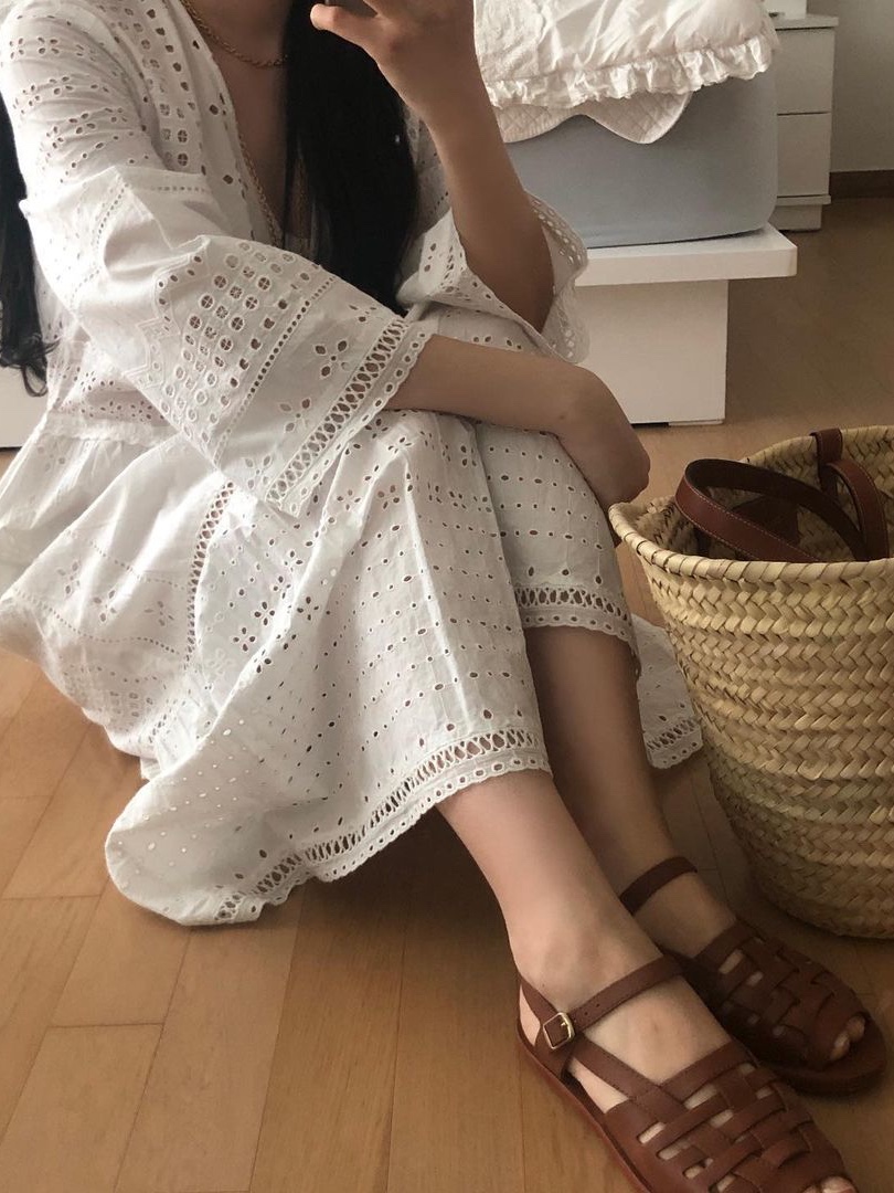Celine Teen Triomphe Celine Classic Panier in Palm Leaves and Calfskin Tan 착용 스타일