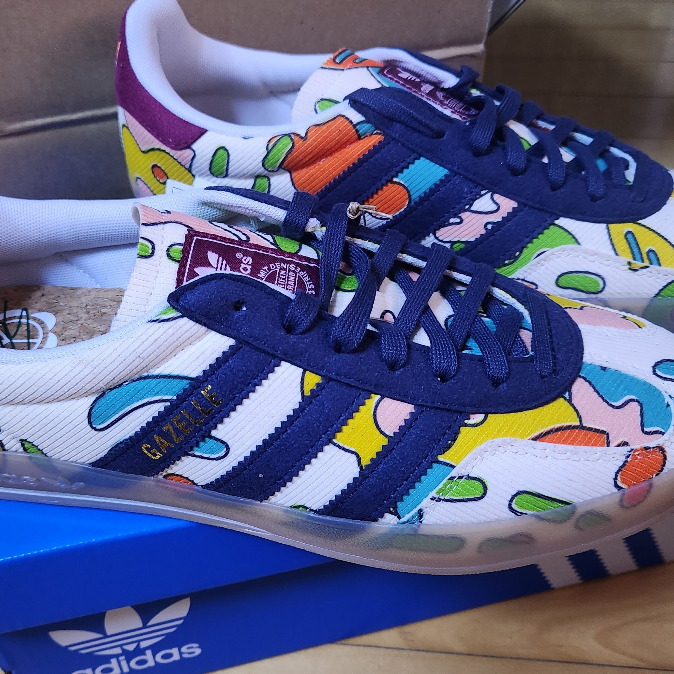 Adidas x Sean Wotherspoon Gazelle Indoor Ecru Tint 착용 스타일 - 2