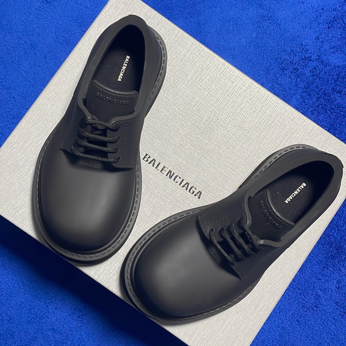 Balenciaga Steroid Derby Black 착용 스타일