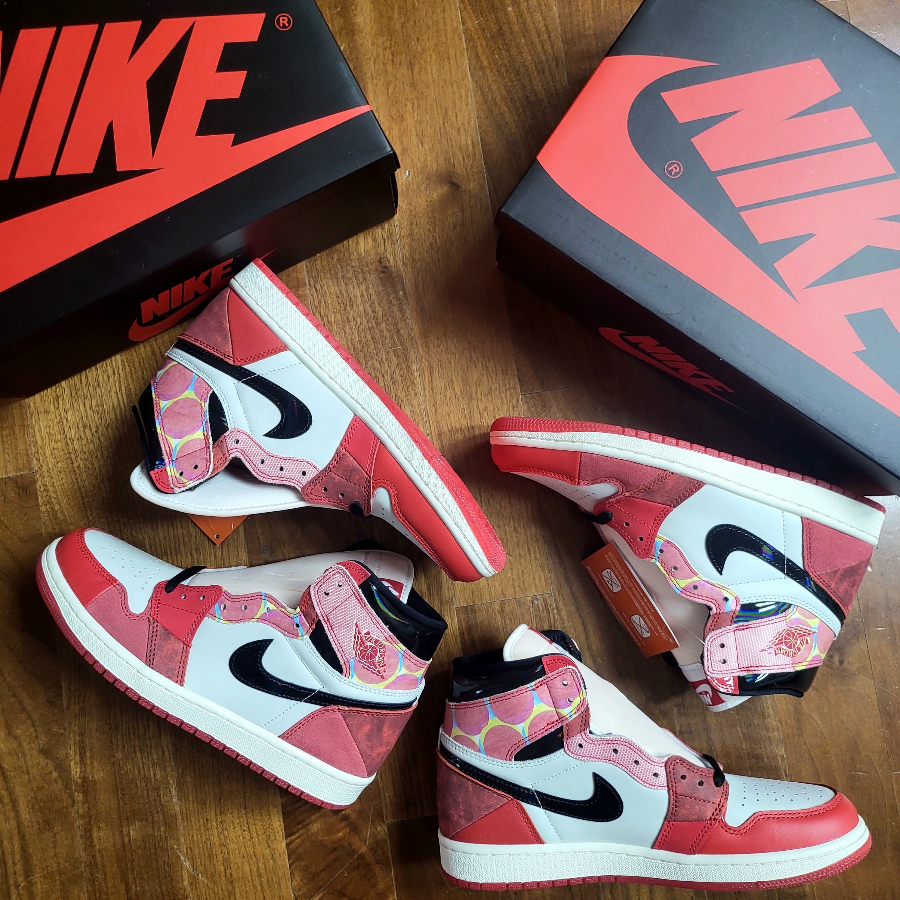 Jordan 1 Retro High Spider-Man Next Chapter 착용 스타일