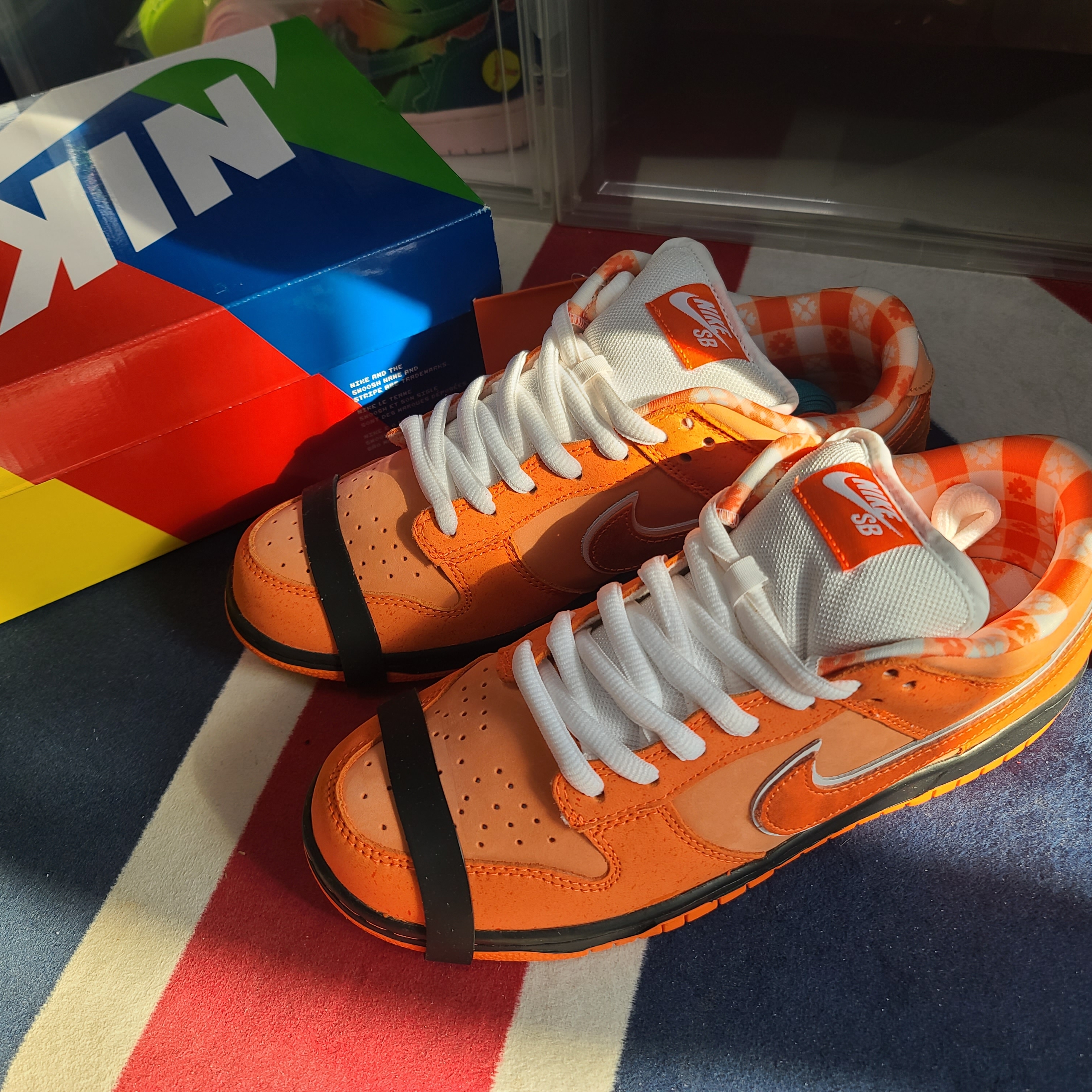 Nike x Concepts SB Dunk Low Orange Lobster (Regular Box) 착용 스타일 - 2