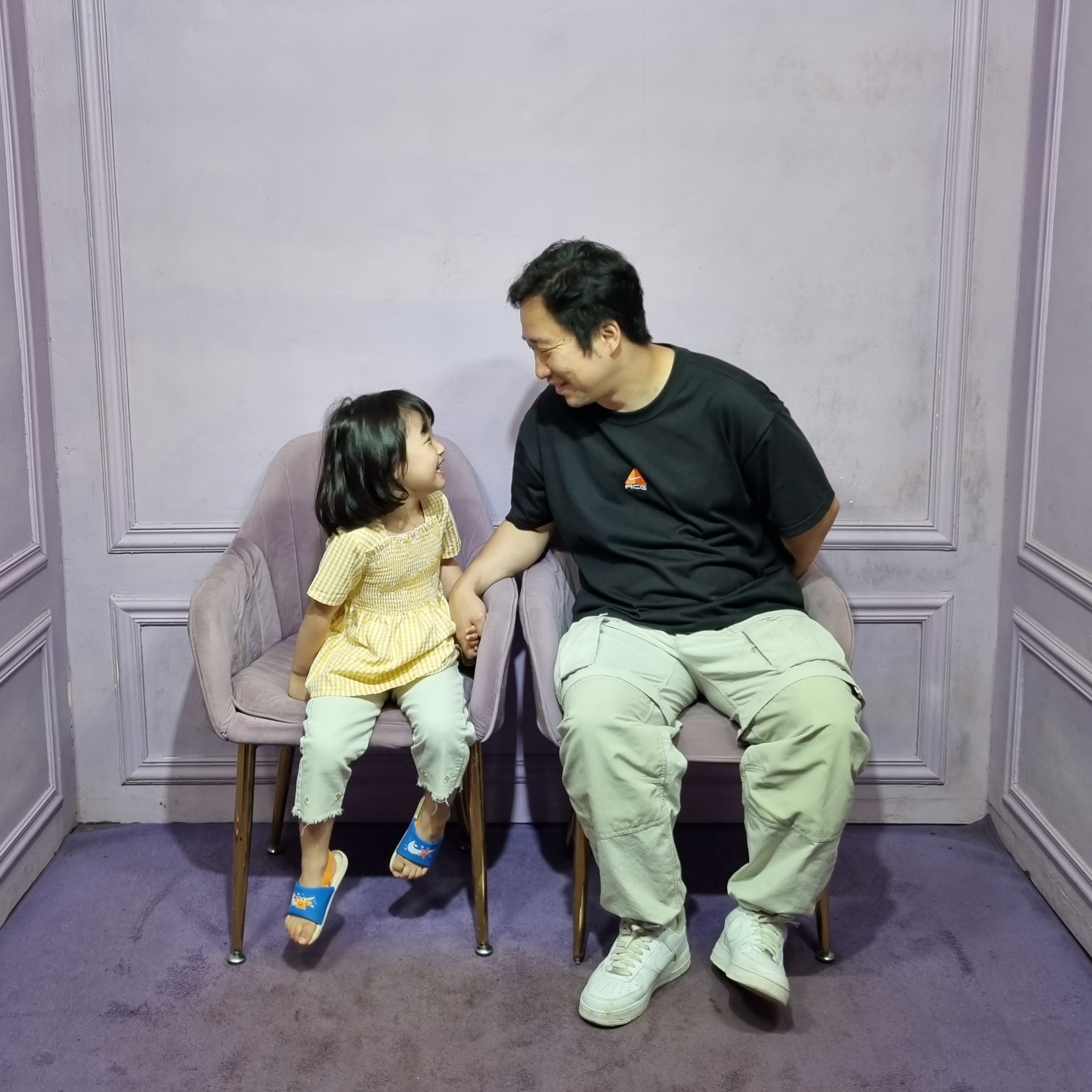Nike ACG Smith Summit Cargo Pants Light Bone - US/EU, Nike ACG LBR Lungs T-Shirt Black - Asia 착용 스타일