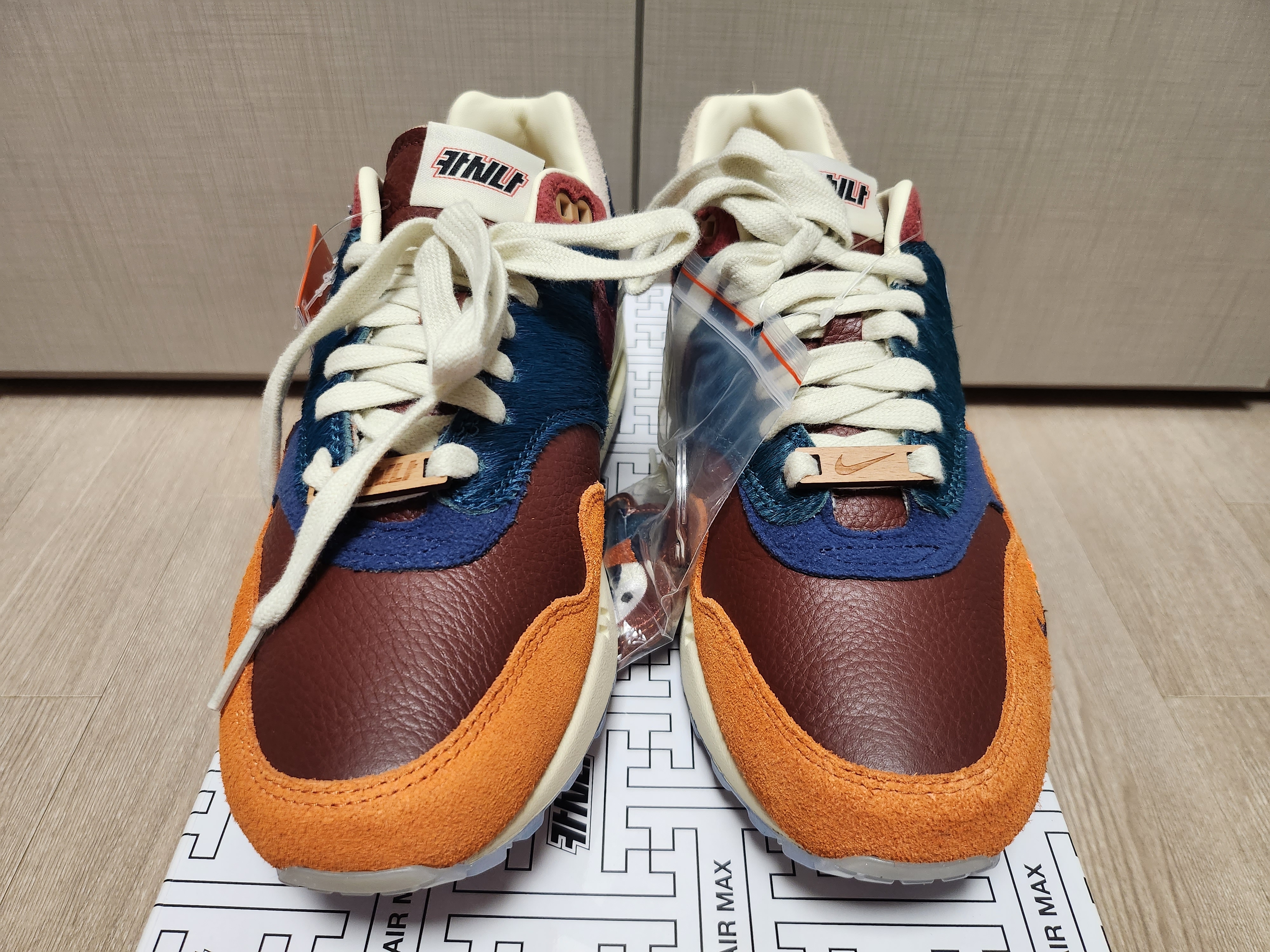 Nike x Kasina Air Max 1 SP Won-Ang Orange 착용 스타일 - 3