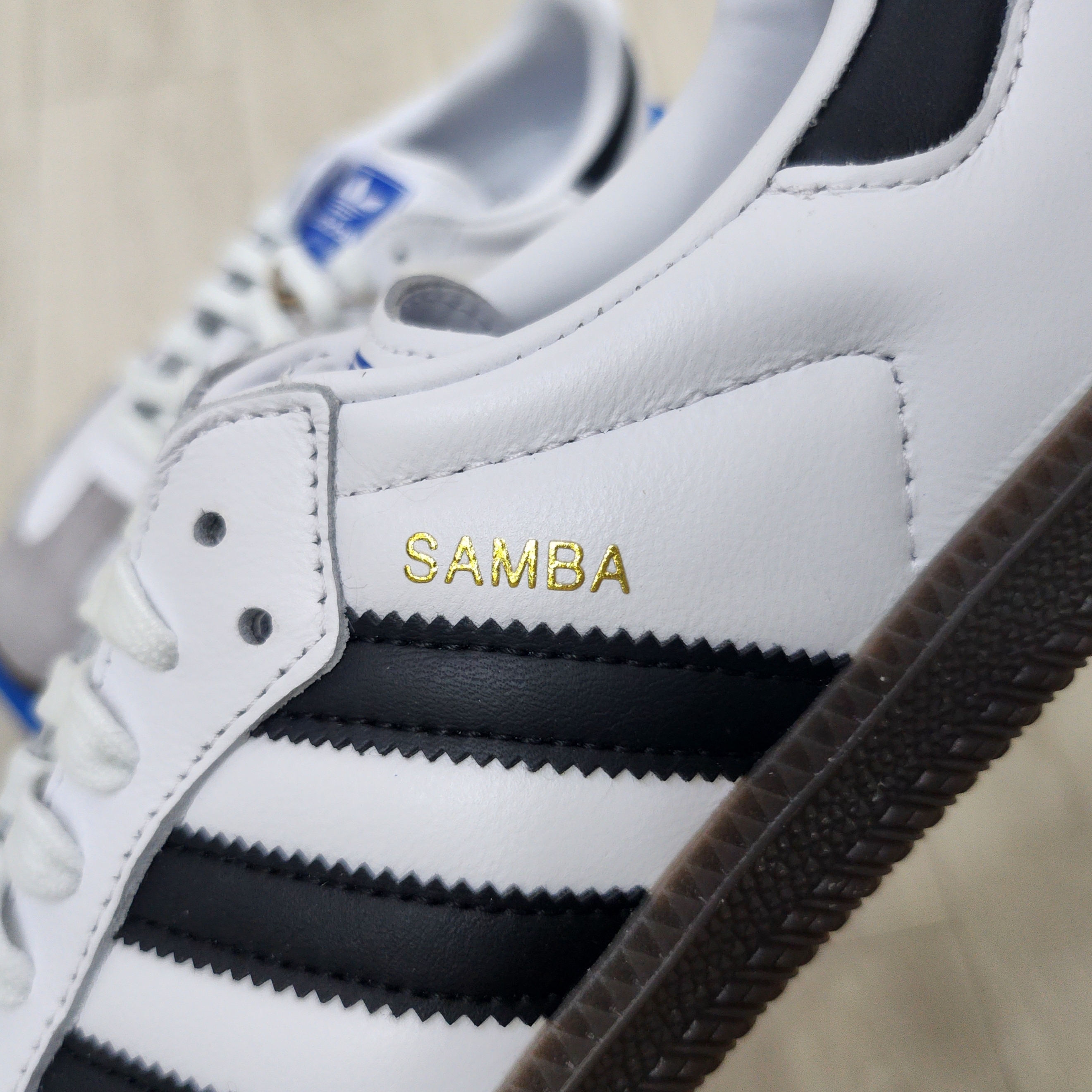 Adidas Samba OG Cloud White 착용 스타일 - 3