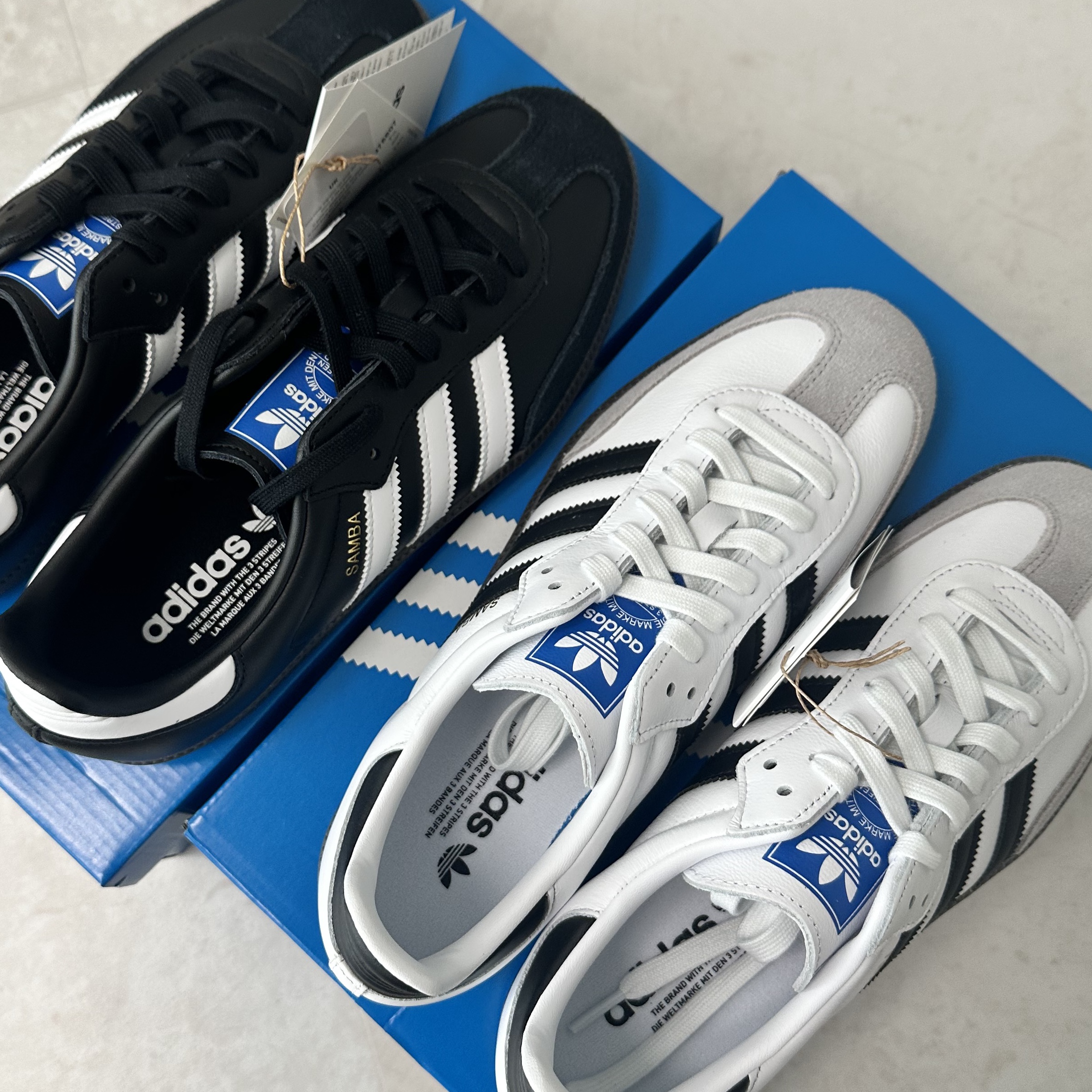 Adidas Samba Vegan White Black, Adidas Samba OG Black White Gum 착용 스타일 - 2