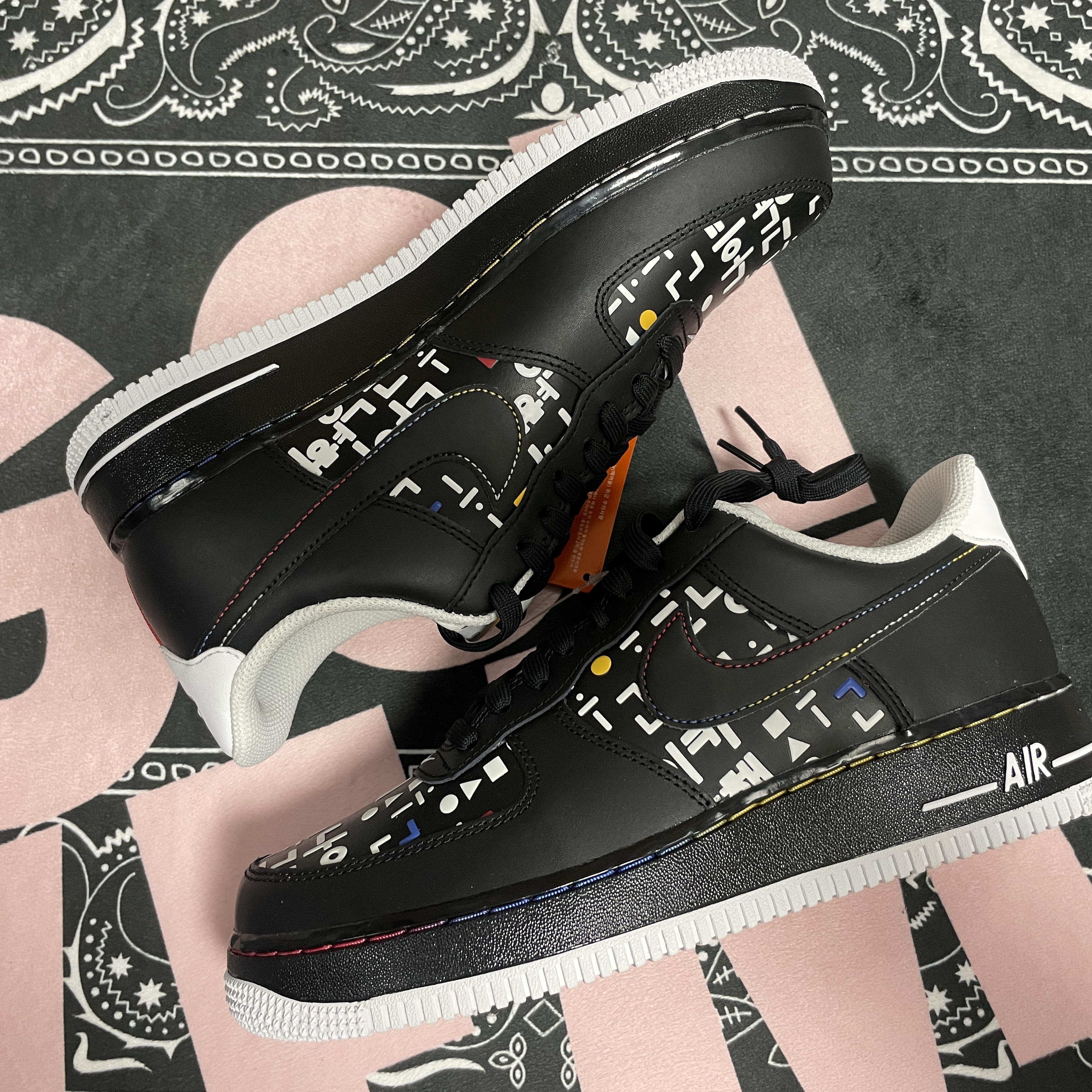 Nike Air Force 1 '07 LV8 Hangul Day 착용 스타일