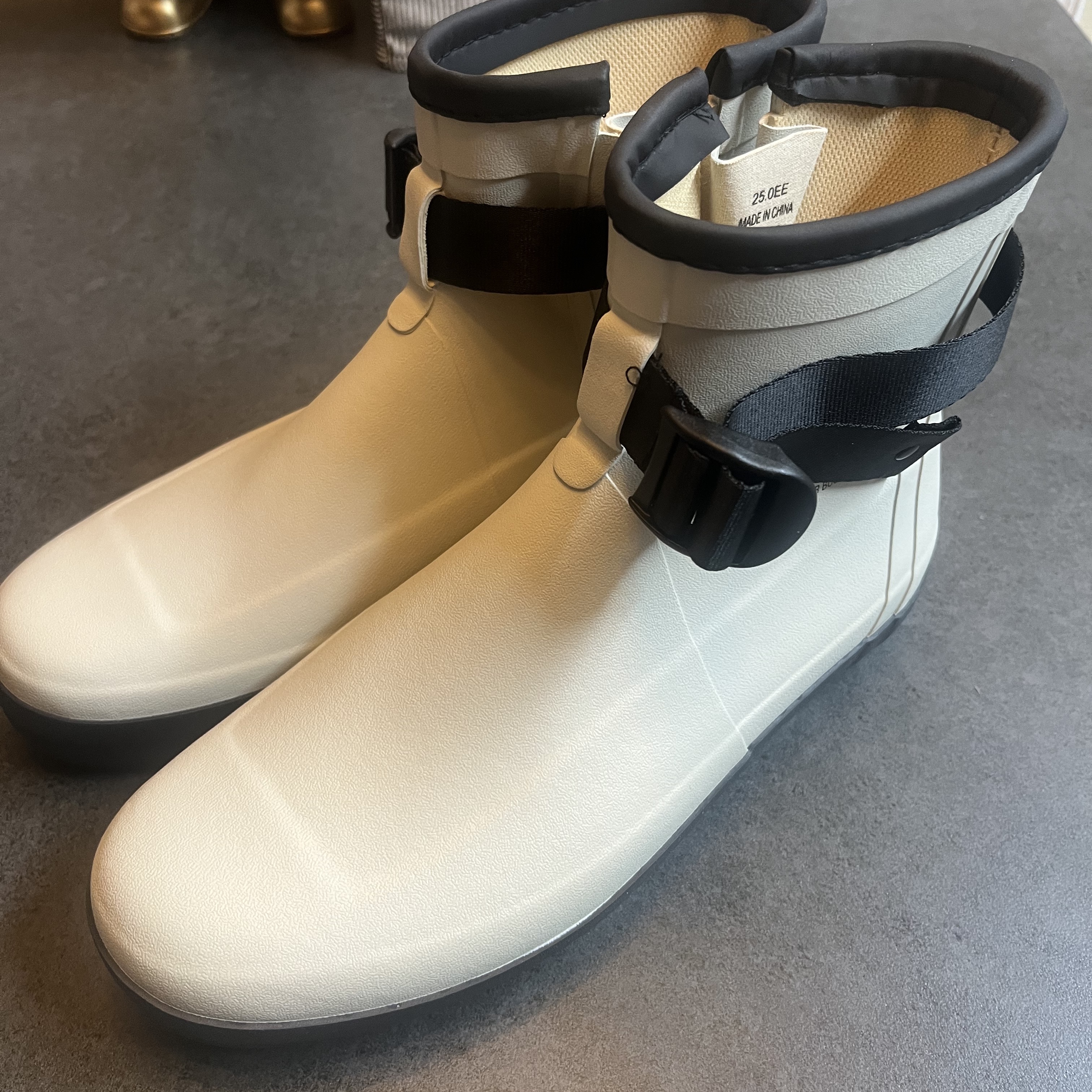 Moonstar 810s ET027 Marke Modi White 착용 스타일