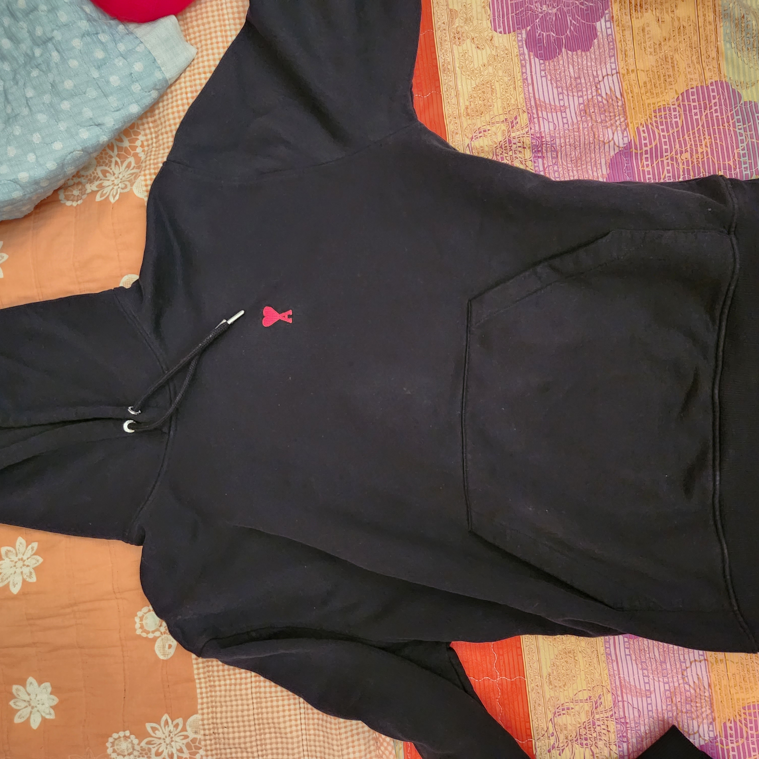 AMI de Coeur Hoodie Black - 22SS 착용 스타일